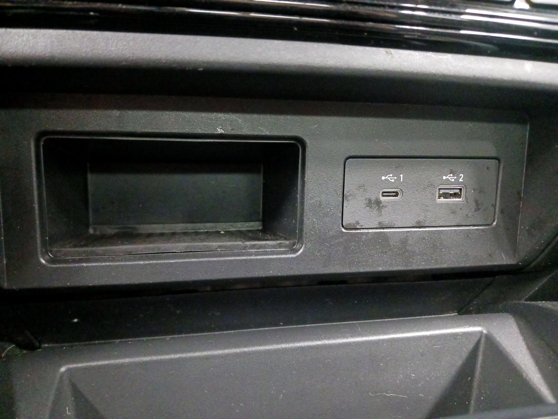 Thumbnail: 2024 Nissan Titan - 17