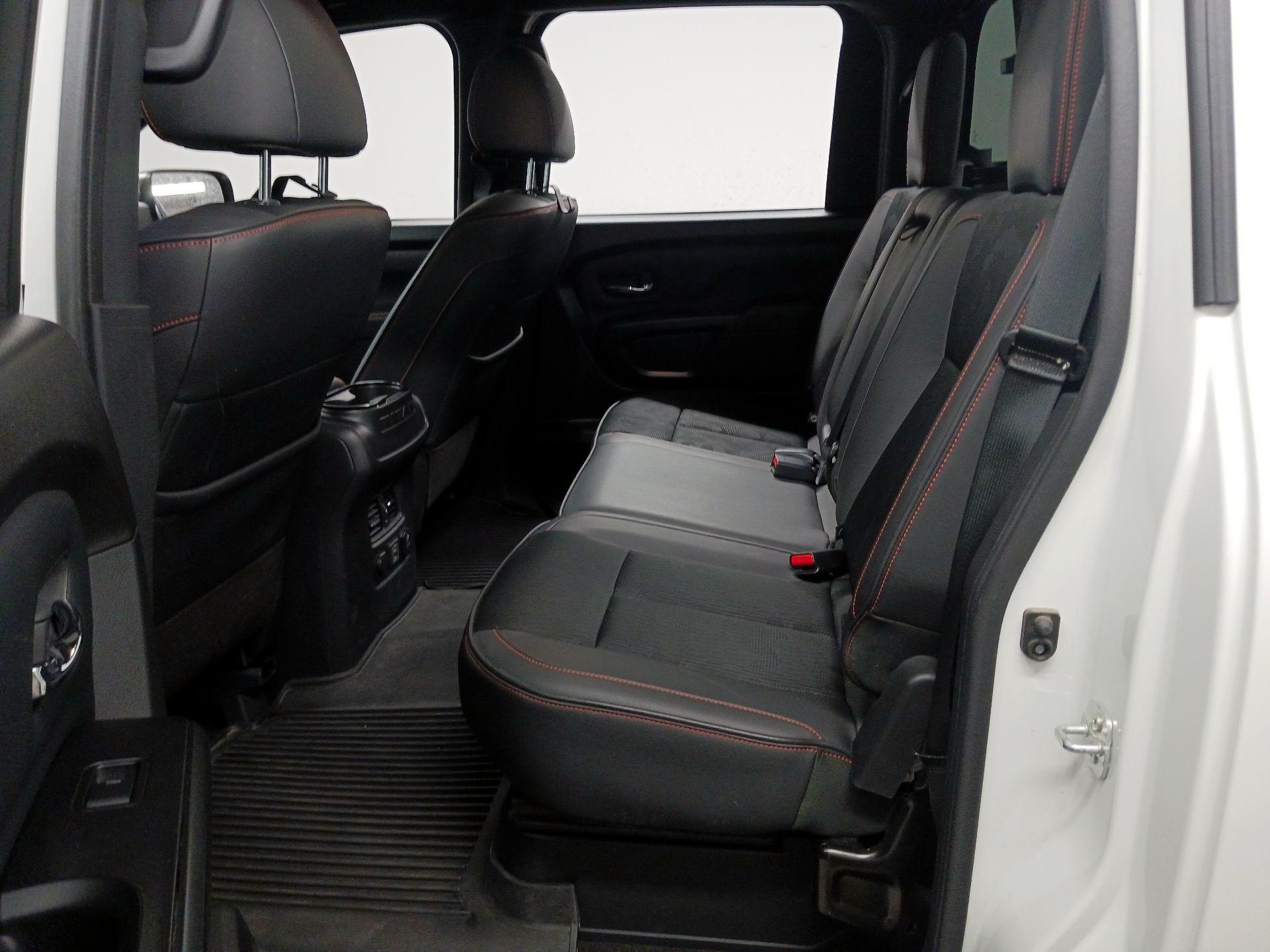 Thumbnail: 2024 Nissan Titan - 18