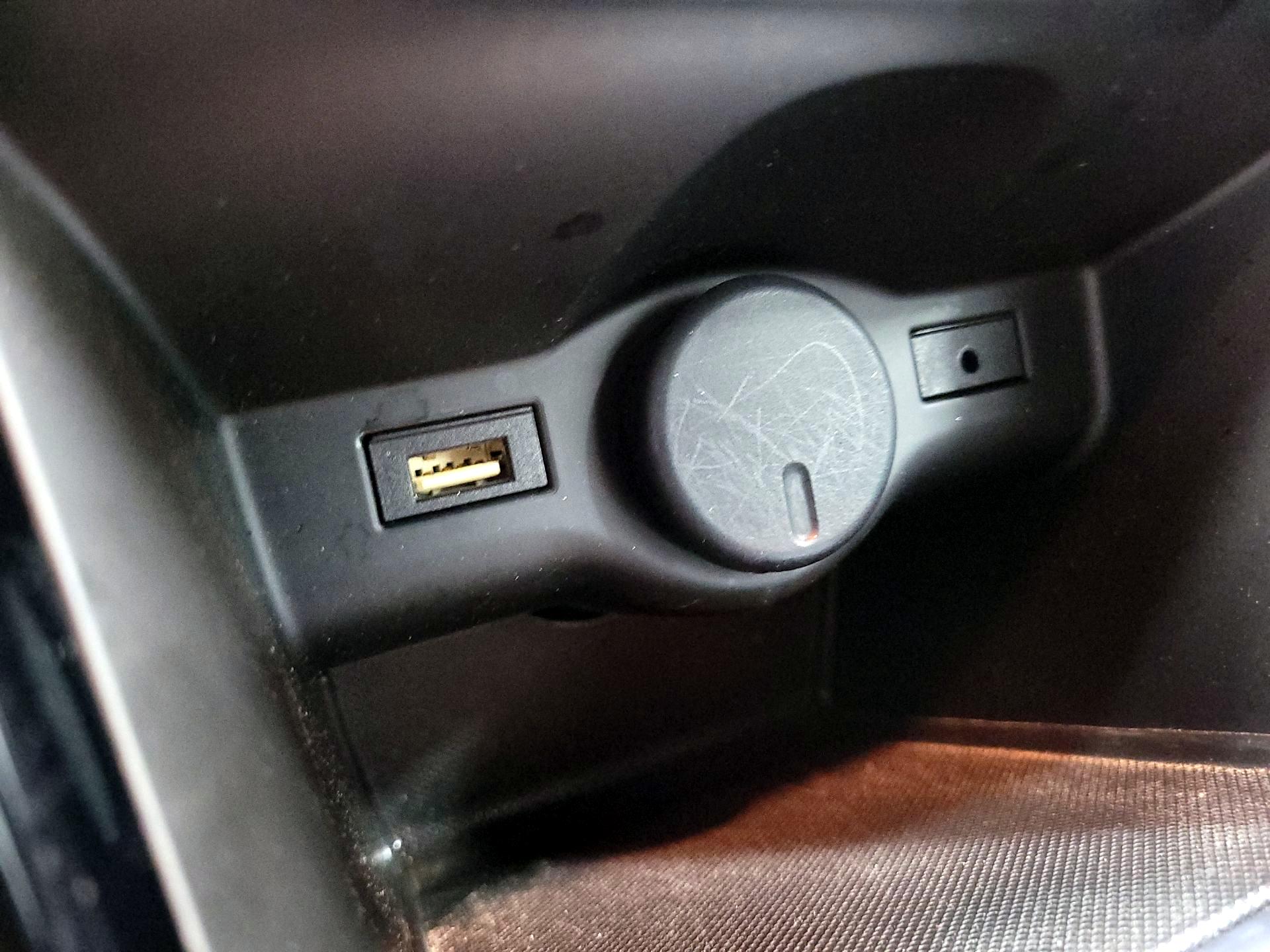 Thumbnail: 2016 Buick Cascada - 17