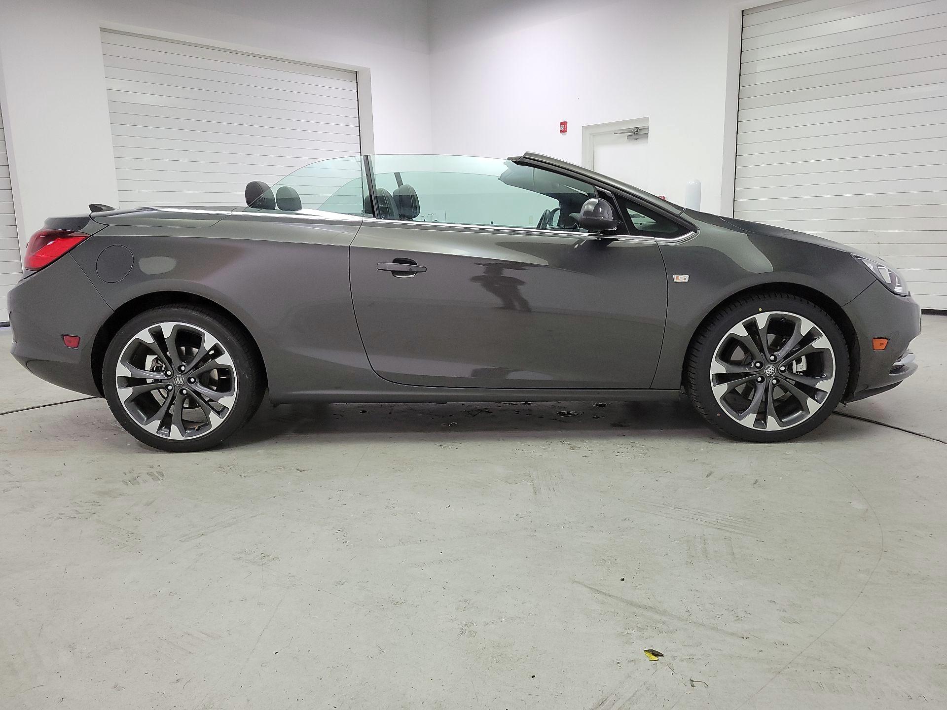Thumbnail: 2016 Buick Cascada - 4
