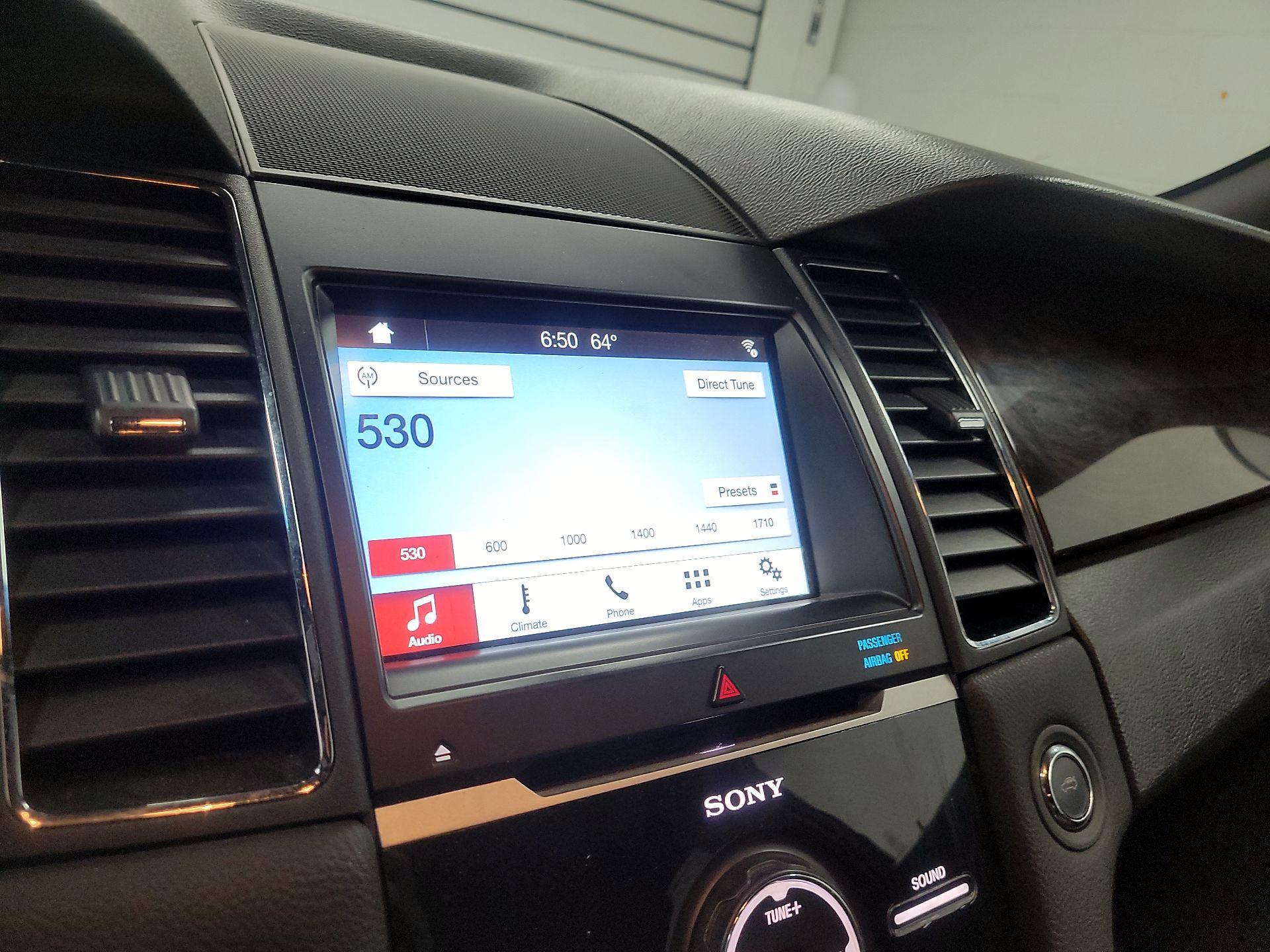 Thumbnail: 2017 Ford Taurus - 15