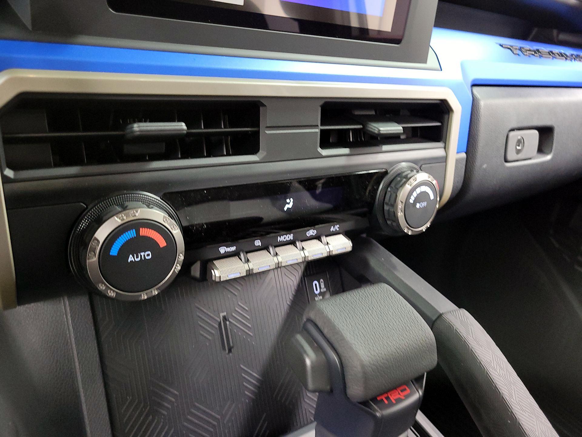 Thumbnail: 2025 Toyota Tacoma - 12