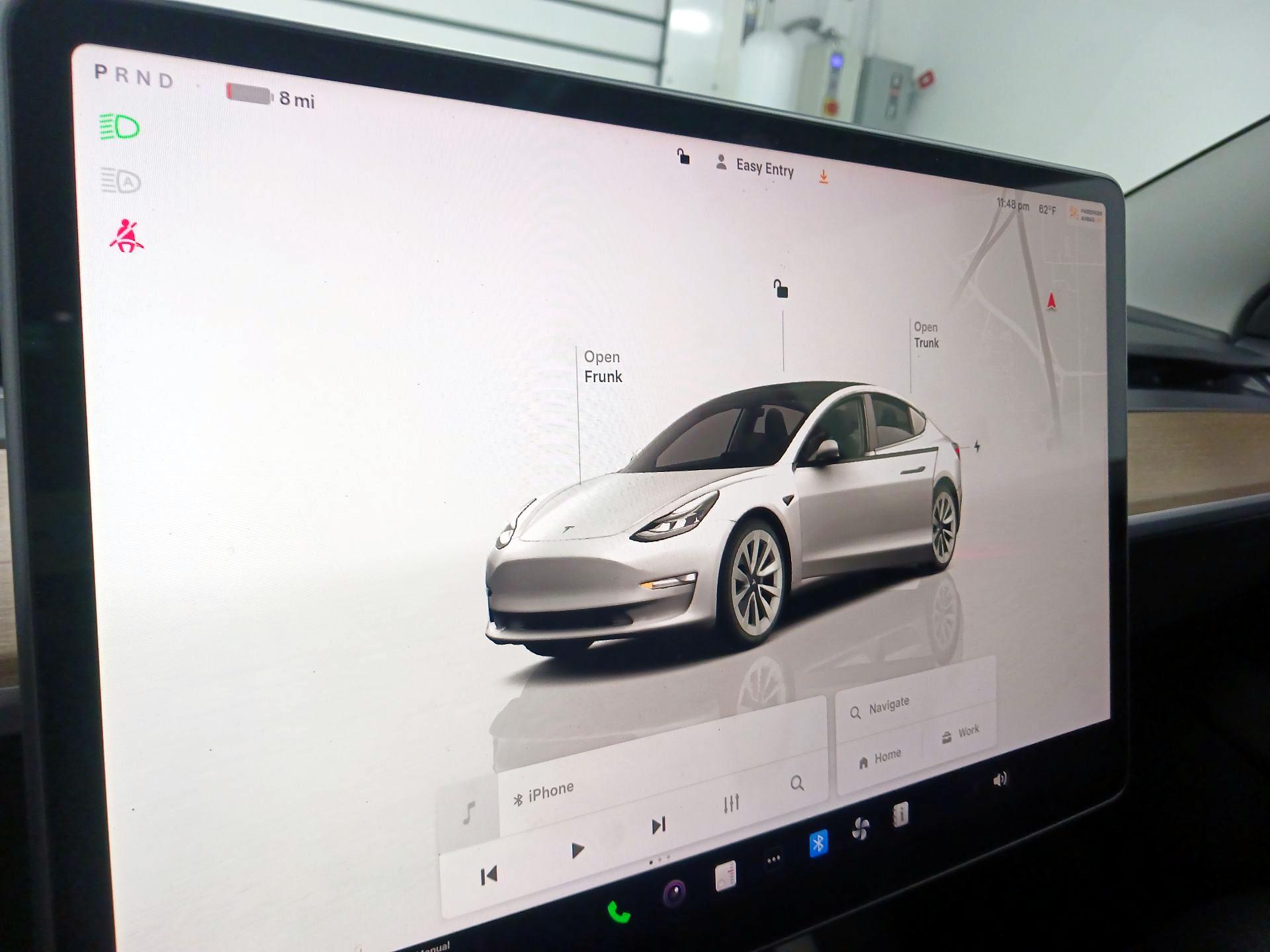 Thumbnail: 2023 Tesla Model 3 - 12