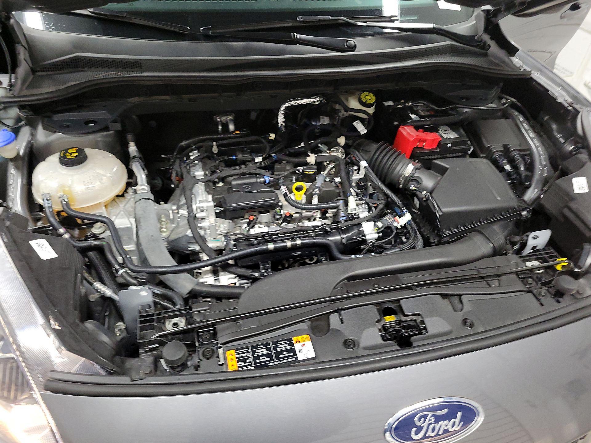 Thumbnail: 2022 Ford Escape - 15