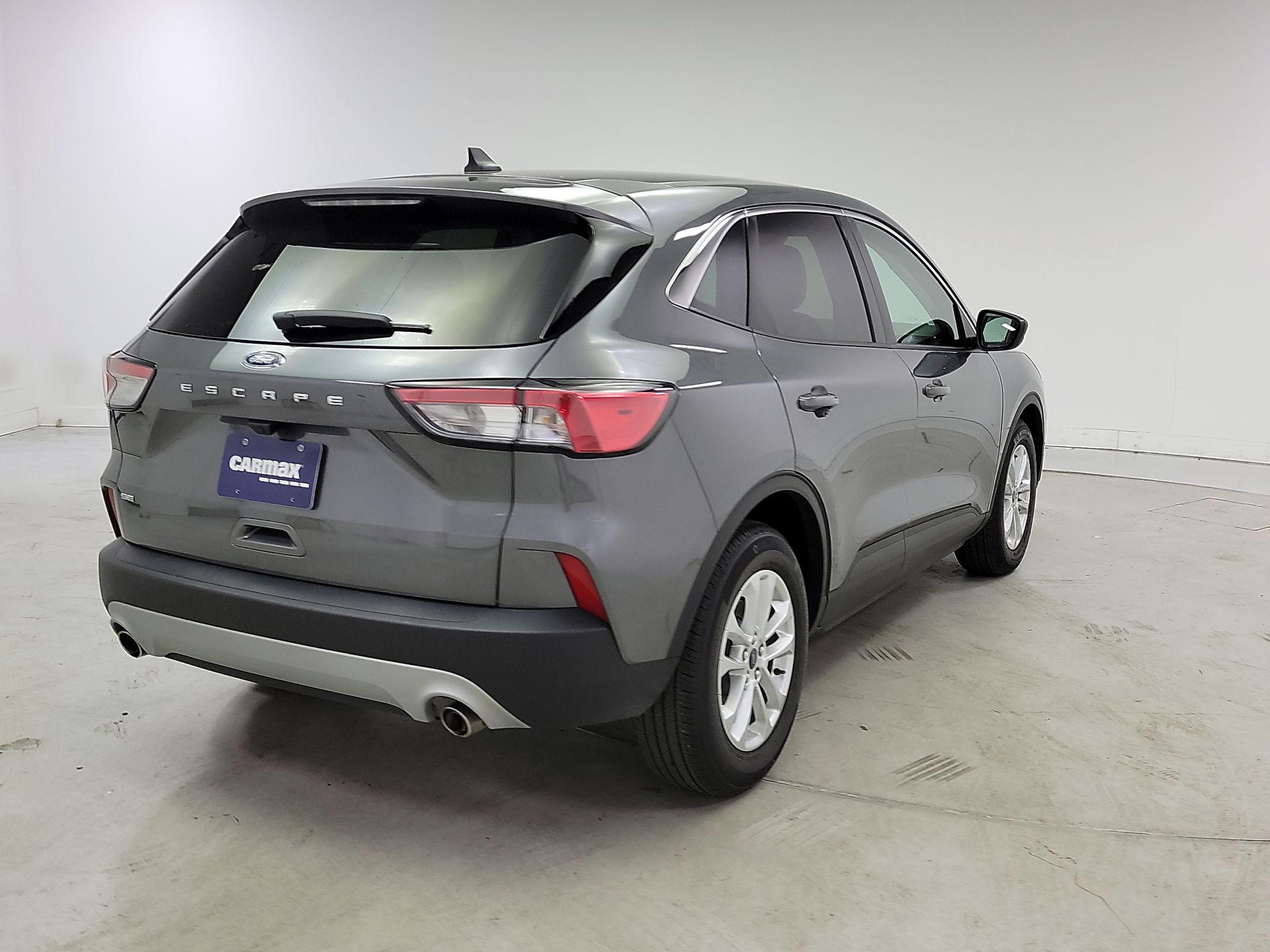 Thumbnail: 2022 Ford Escape - 5