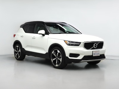 2020 Volvo XC40 T5 Momentum