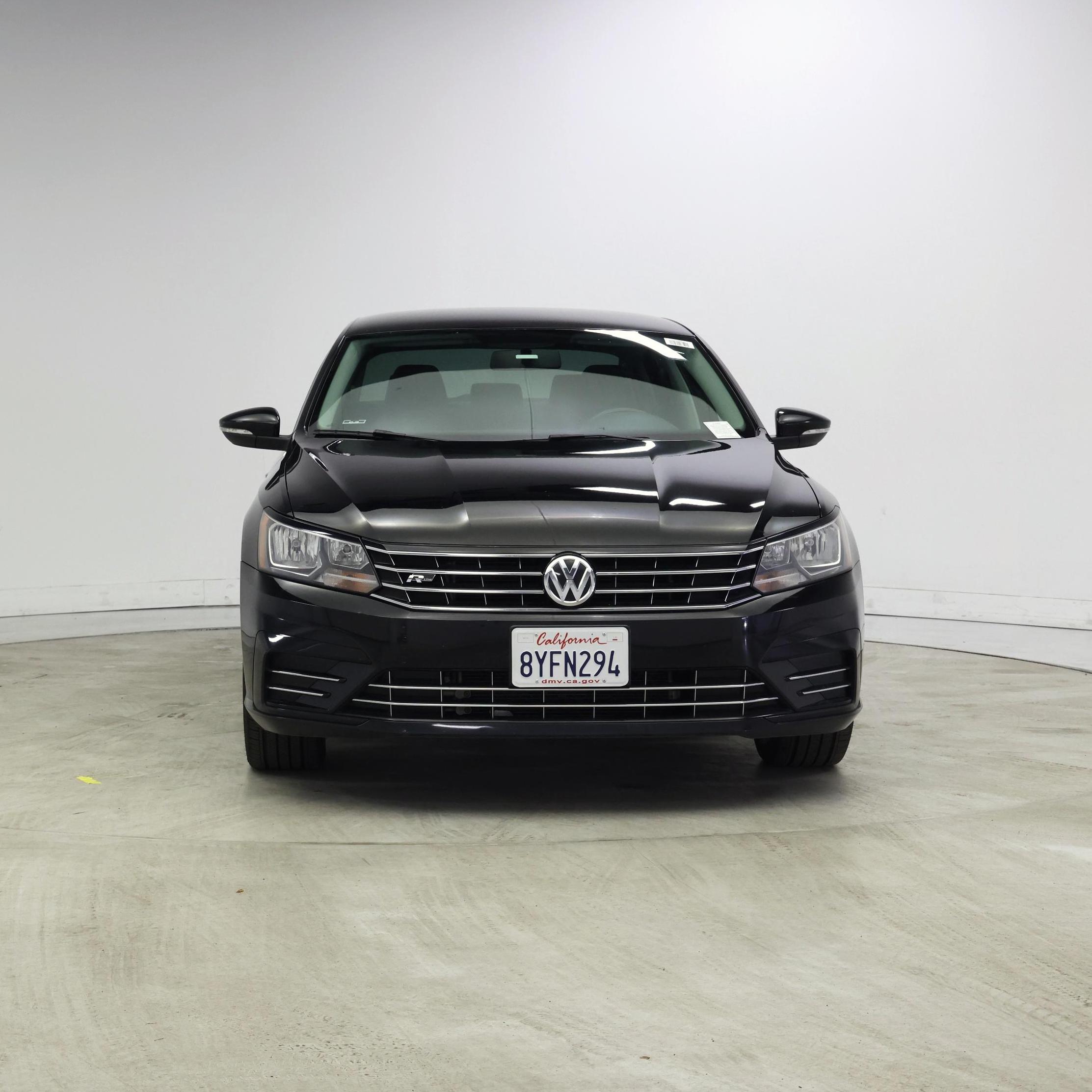 Thumbnail: 2016 Volkswagen Passat - 5