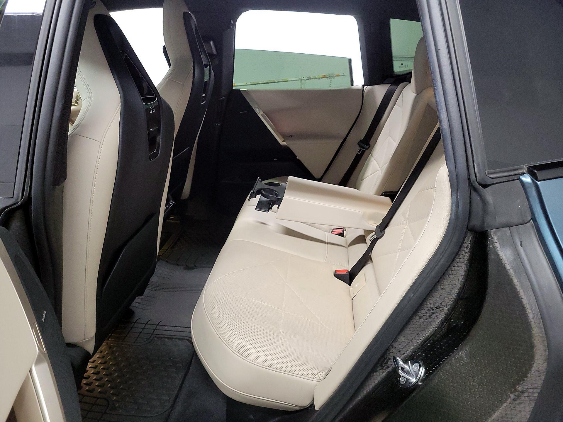 Thumbnail: 2023 BMW iX - 17