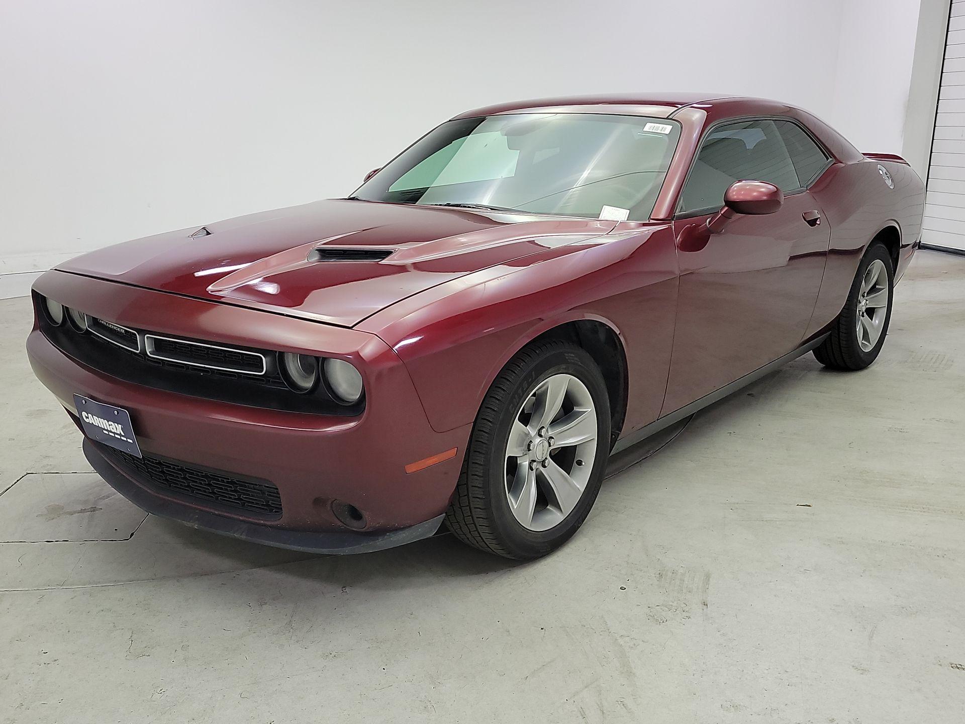 Thumbnail: 2018 Dodge Challenger - 3