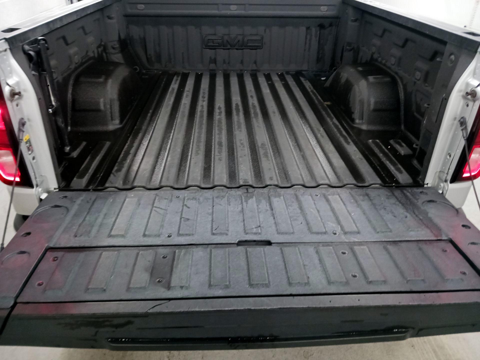 Thumbnail: 2021 GMC Sierra 1500 - 17