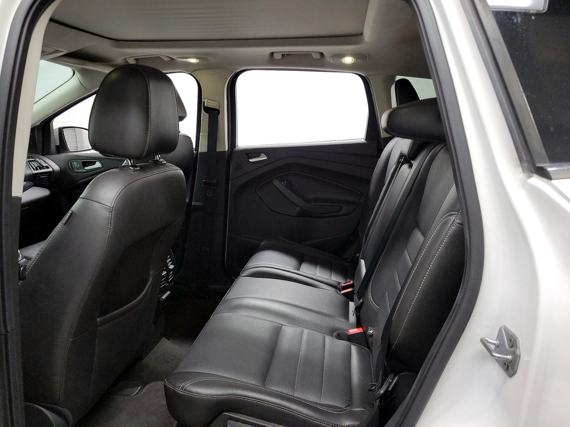 Thumbnail: 2014 Ford Escape - 17