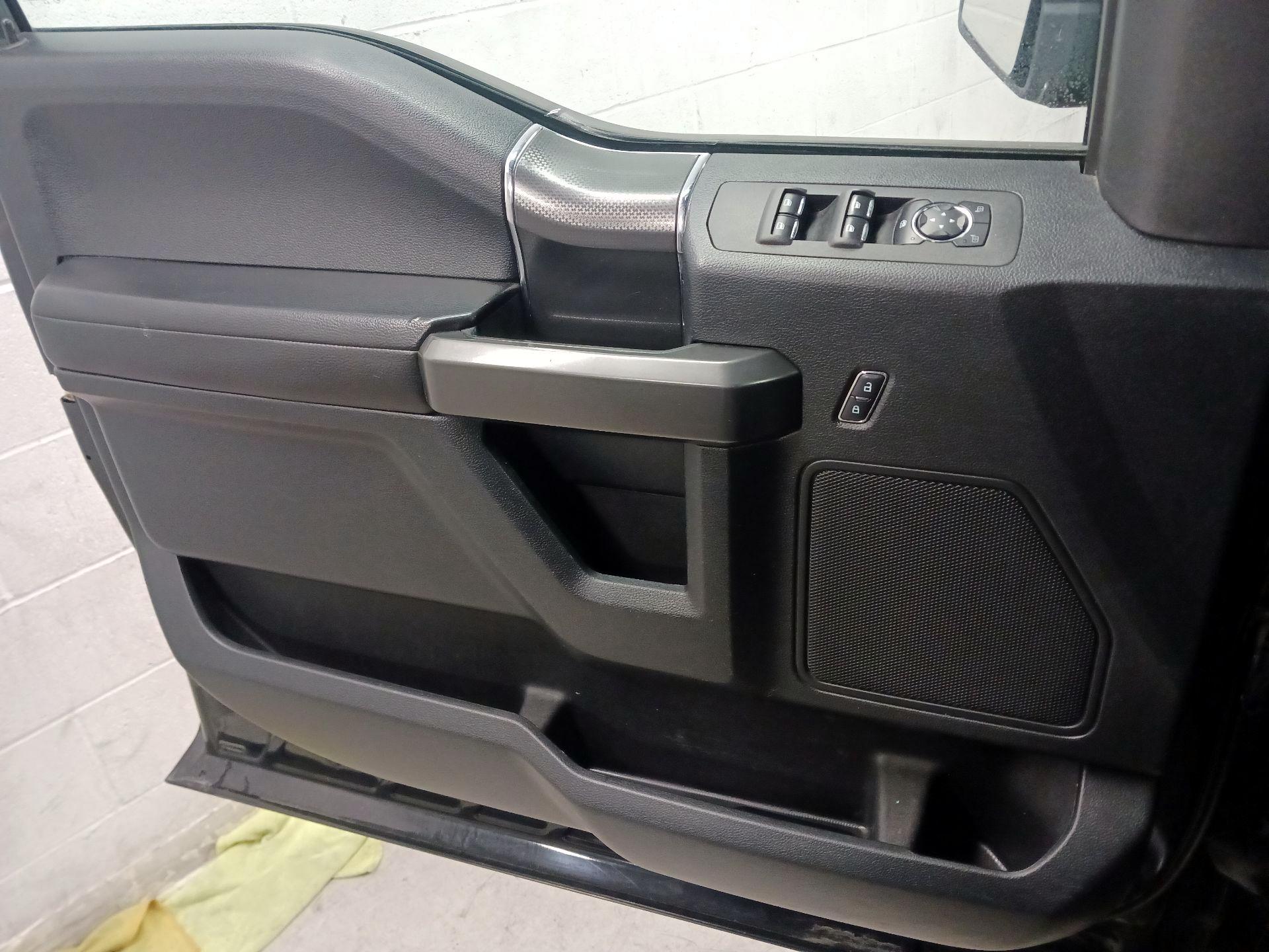 Thumbnail: 2016 Ford F-150 - 12