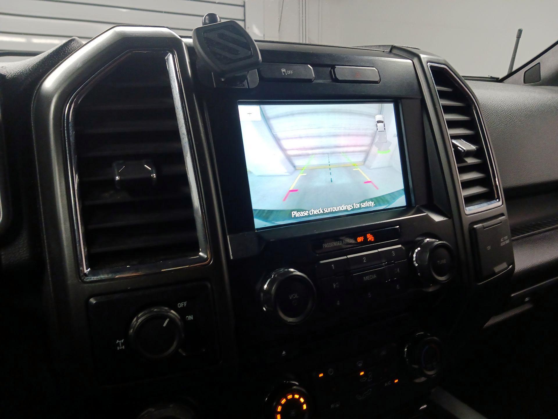 Thumbnail: 2016 Ford F-150 - 14