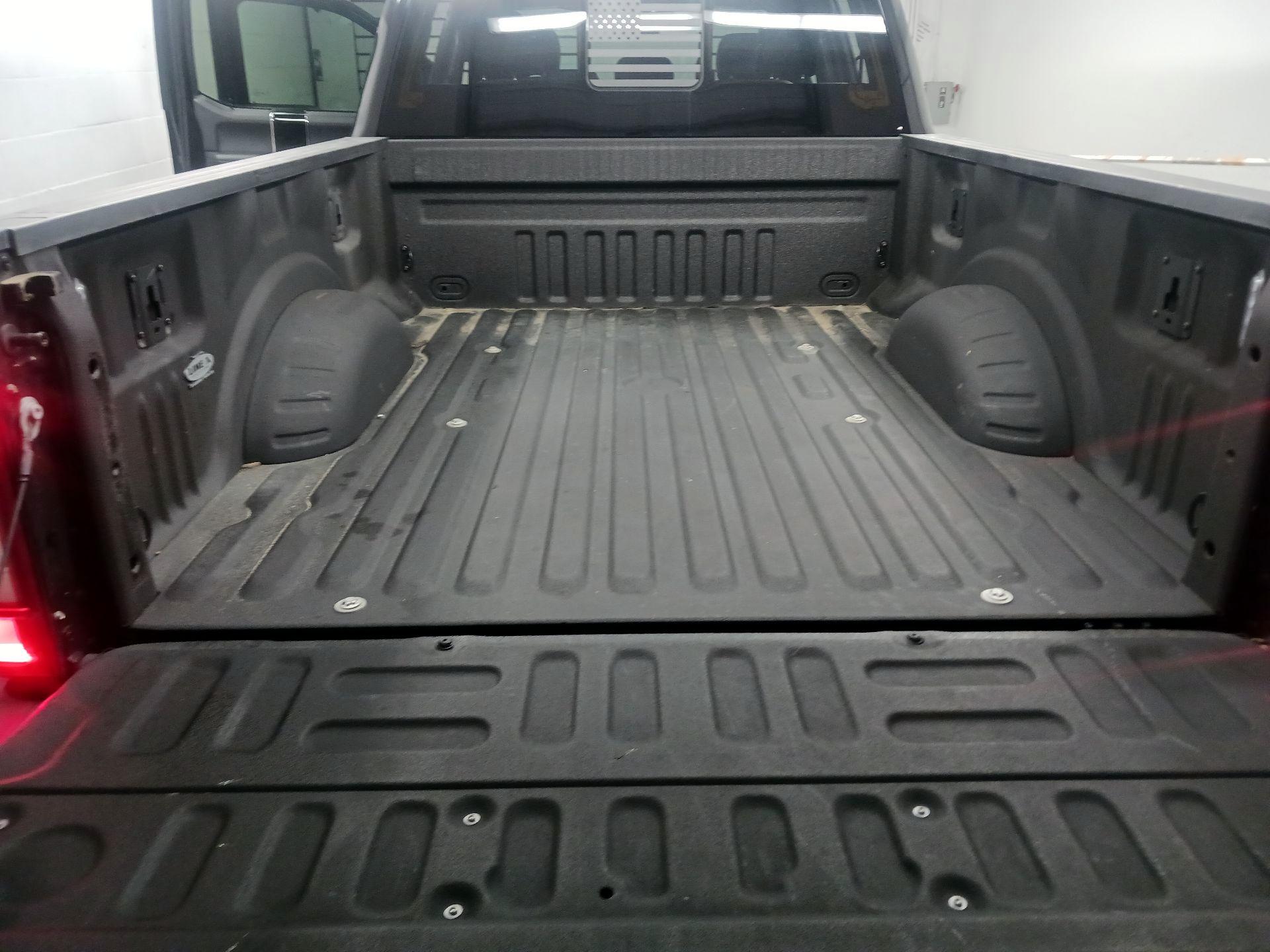 Thumbnail: 2021 Ford F-250 - 20