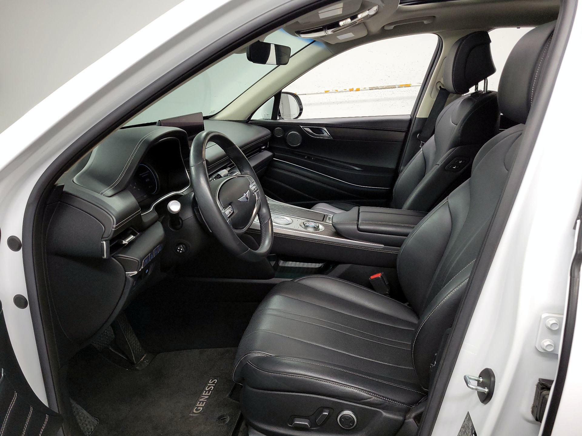 Thumbnail: 2021 Genesis GV80 - 11