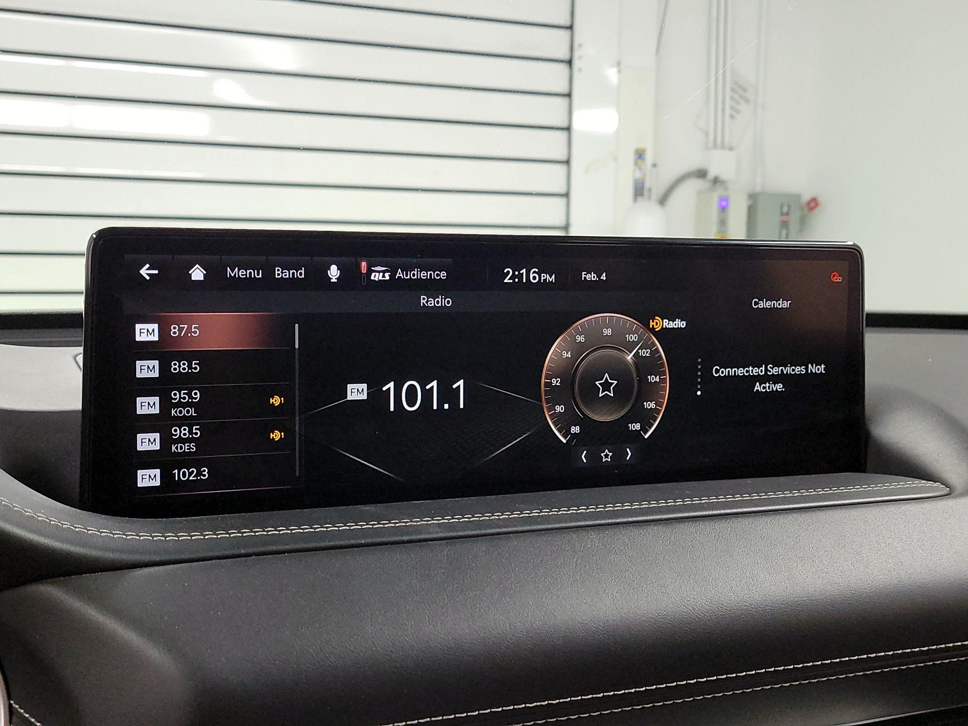 Thumbnail: 2021 Genesis GV80 - 16