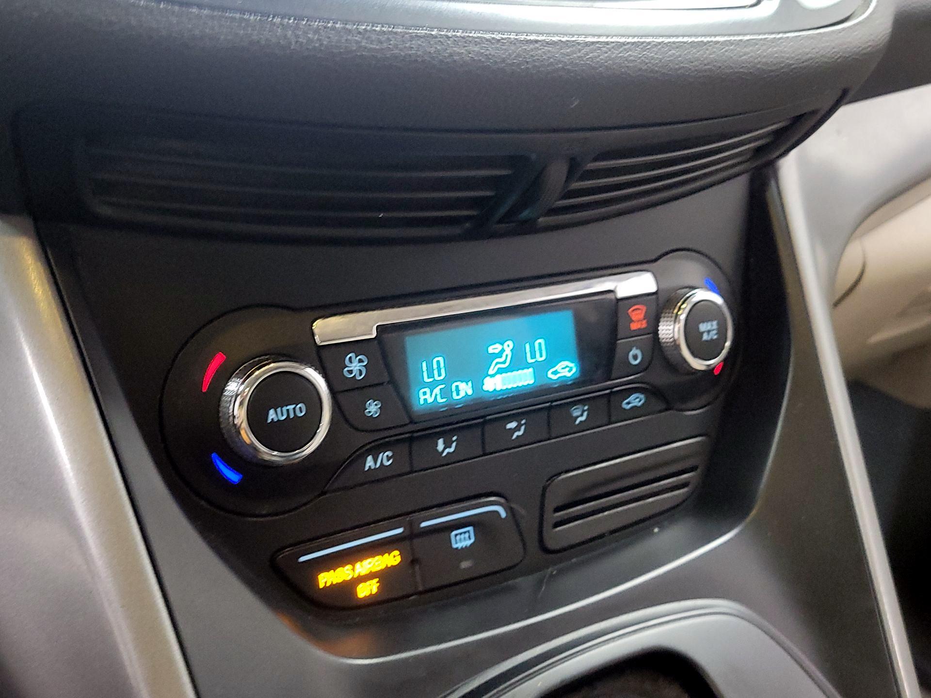 Thumbnail: 2016 Ford Escape - 12