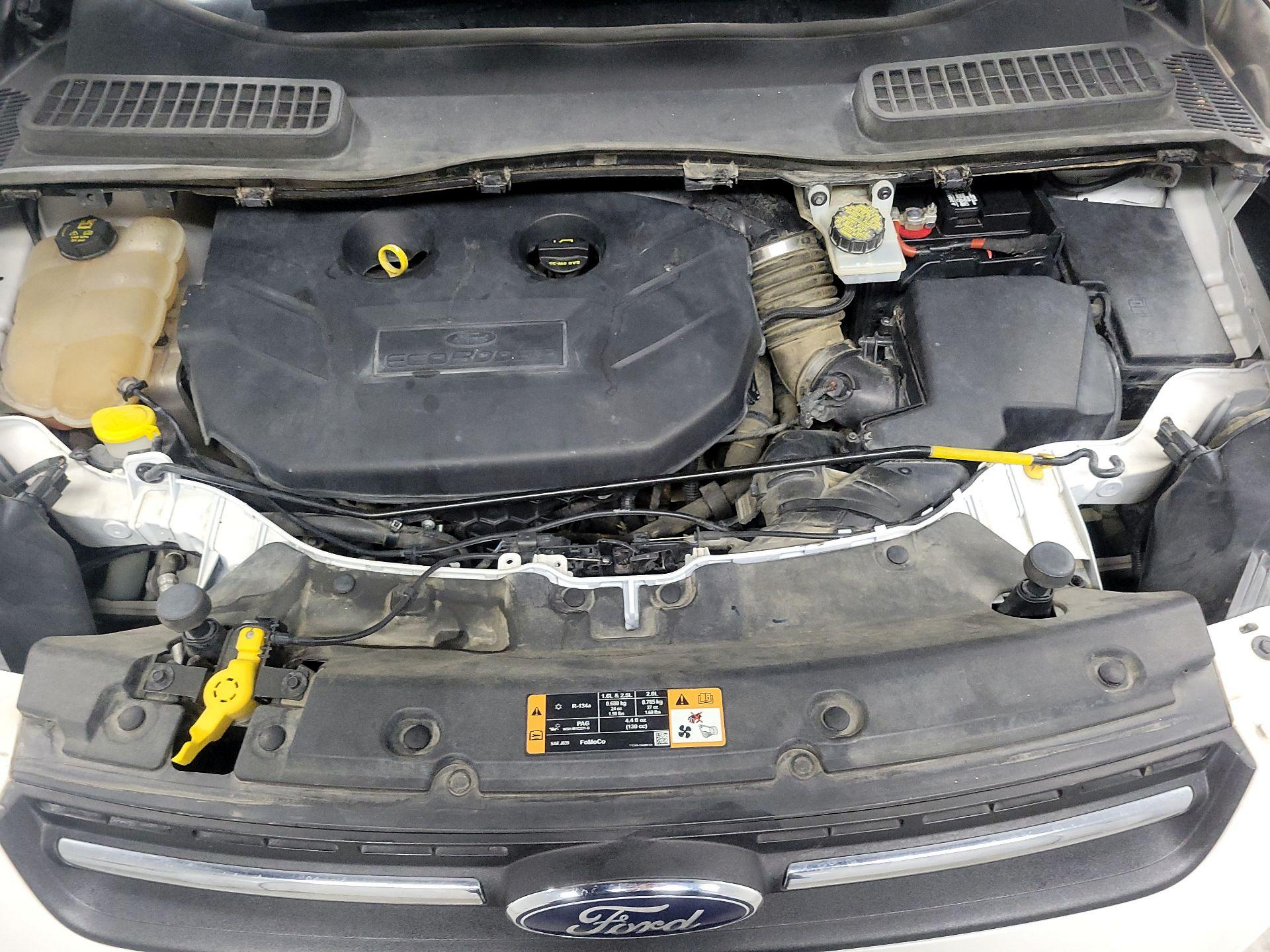 Thumbnail: 2016 Ford Escape - 16