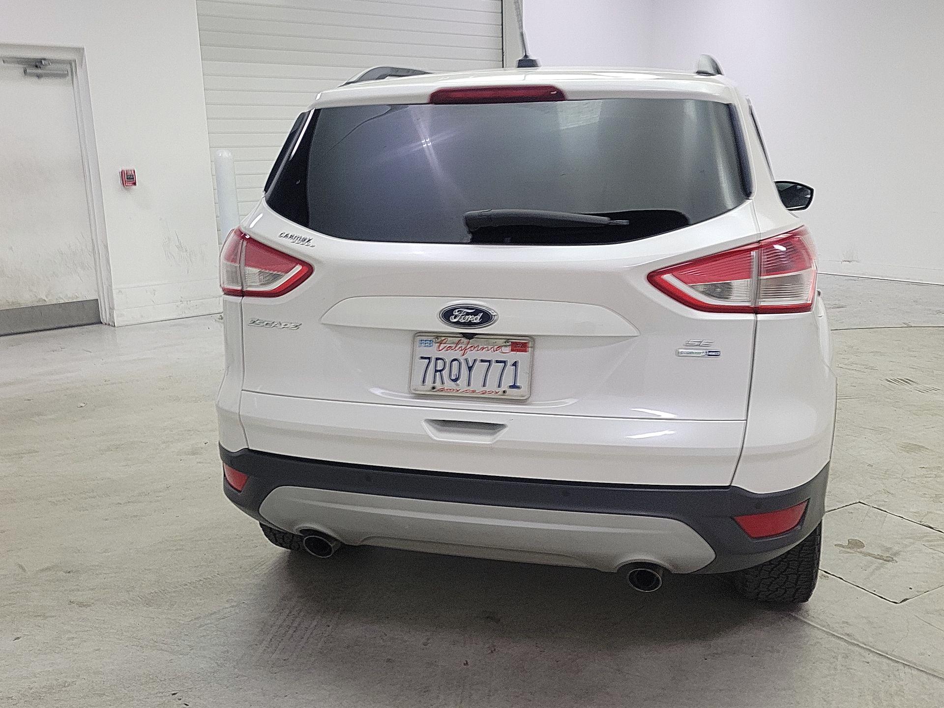 Thumbnail: 2016 Ford Escape - 6