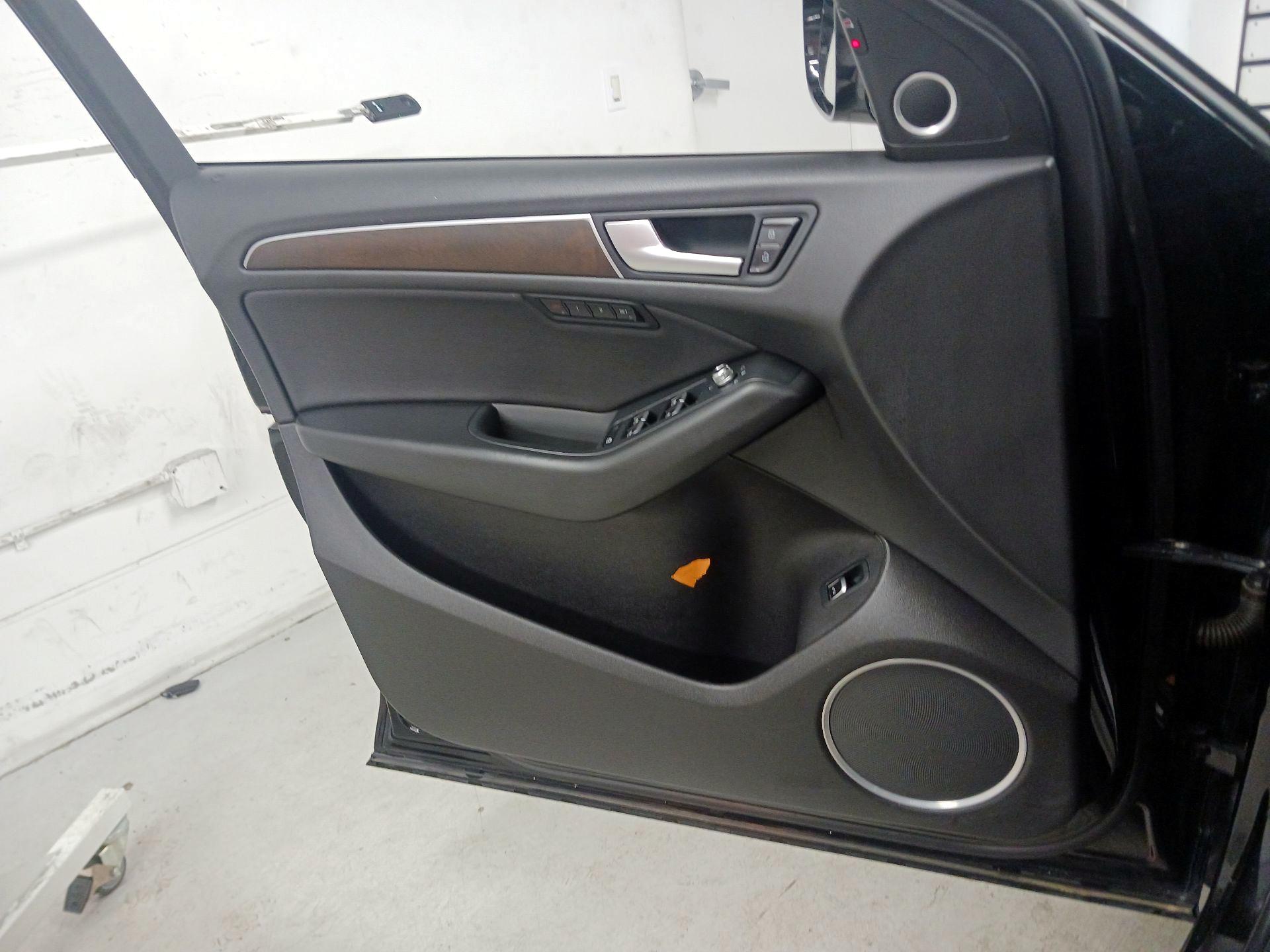 Thumbnail: 2017 Audi Q5 - 10