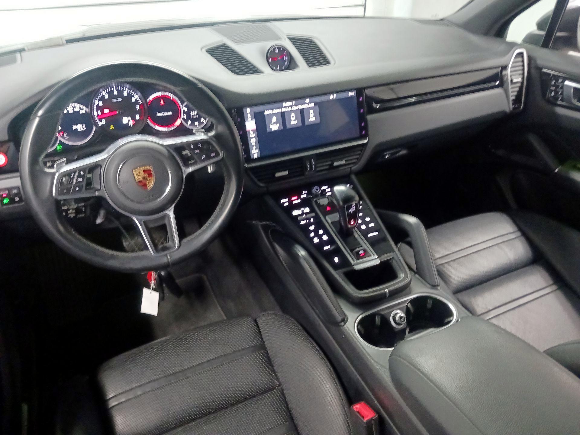 Thumbnail: 2019 Porsche Cayenne - 9