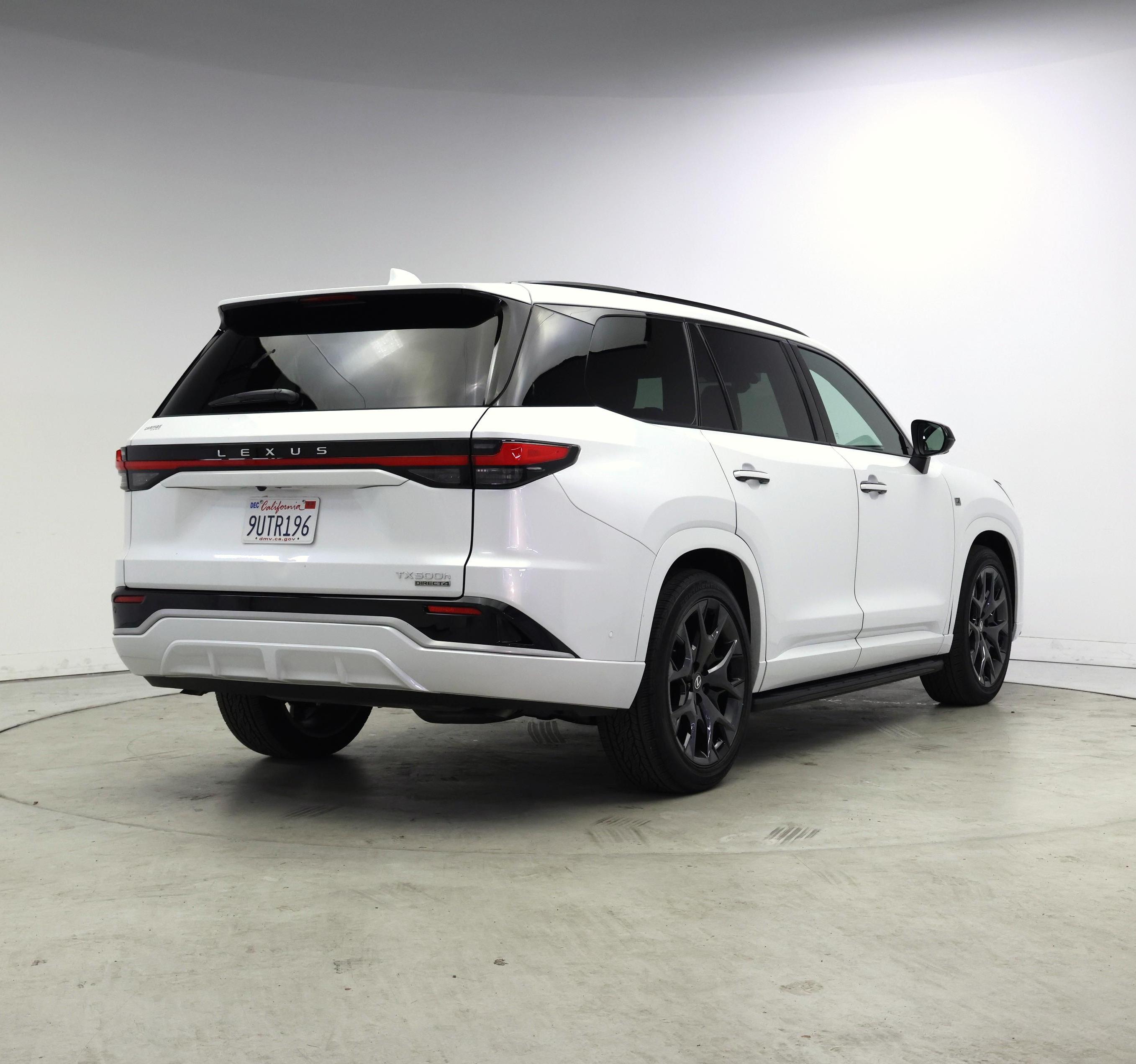 Thumbnail: 2026 Lexus TX - 8