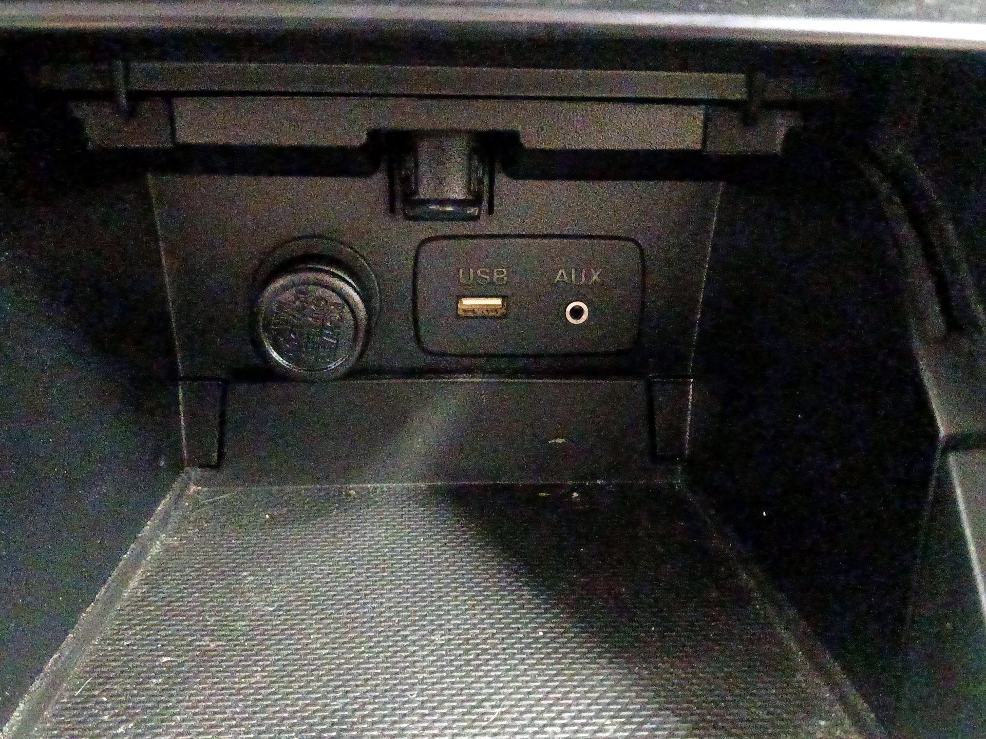 Thumbnail: 2016 Subaru Outback - 18