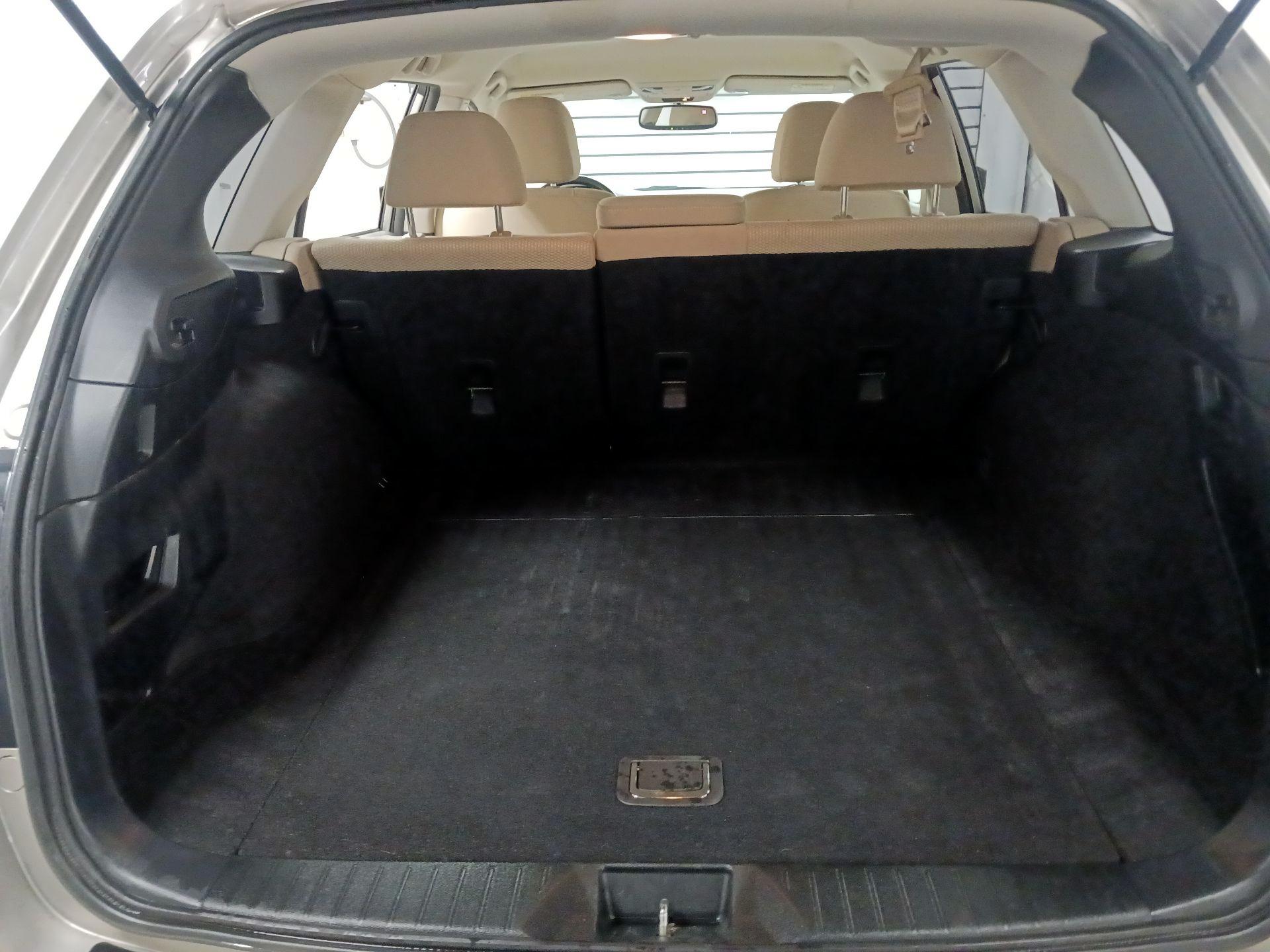 Thumbnail: 2016 Subaru Outback - 20