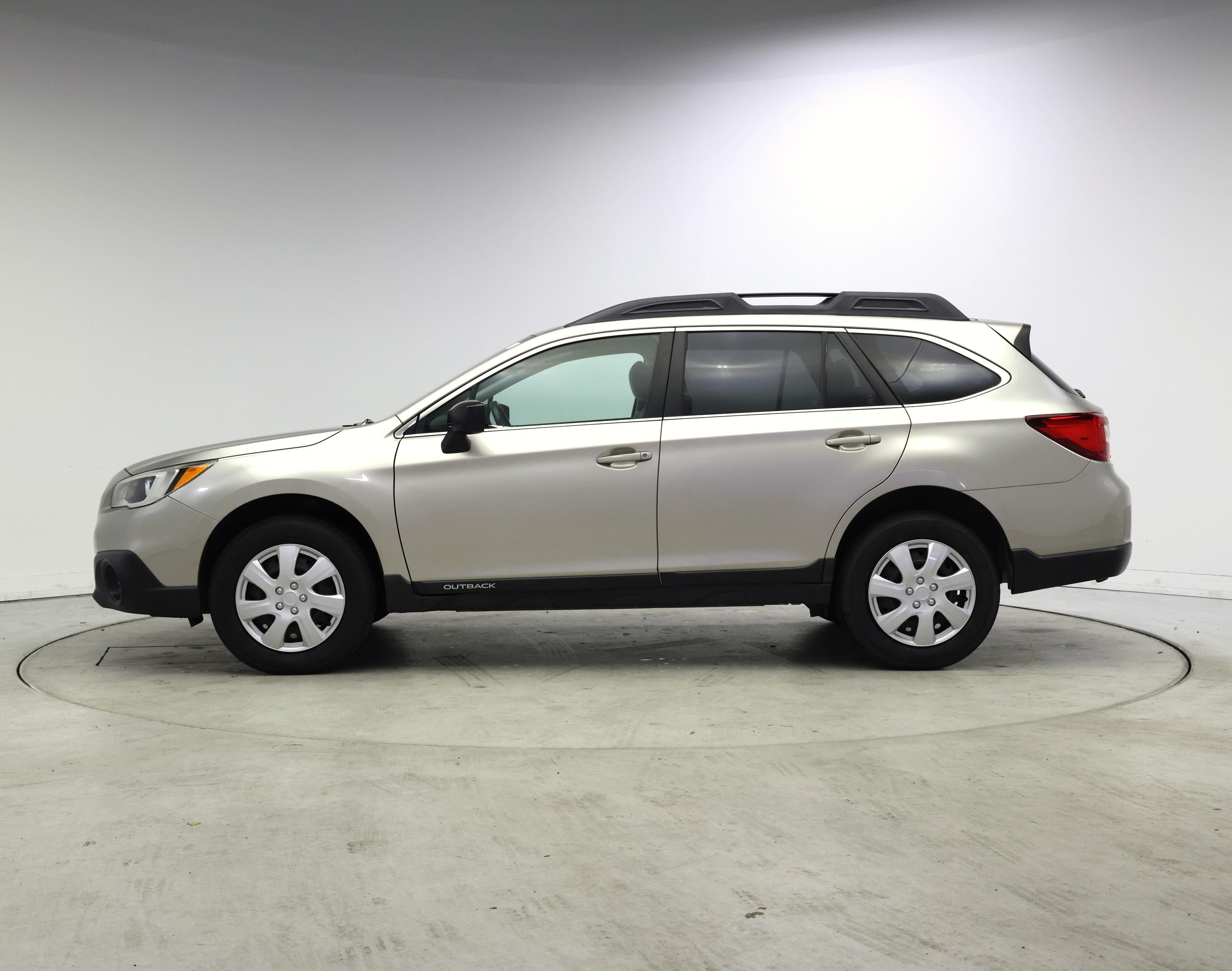 Thumbnail: 2016 Subaru Outback - 3