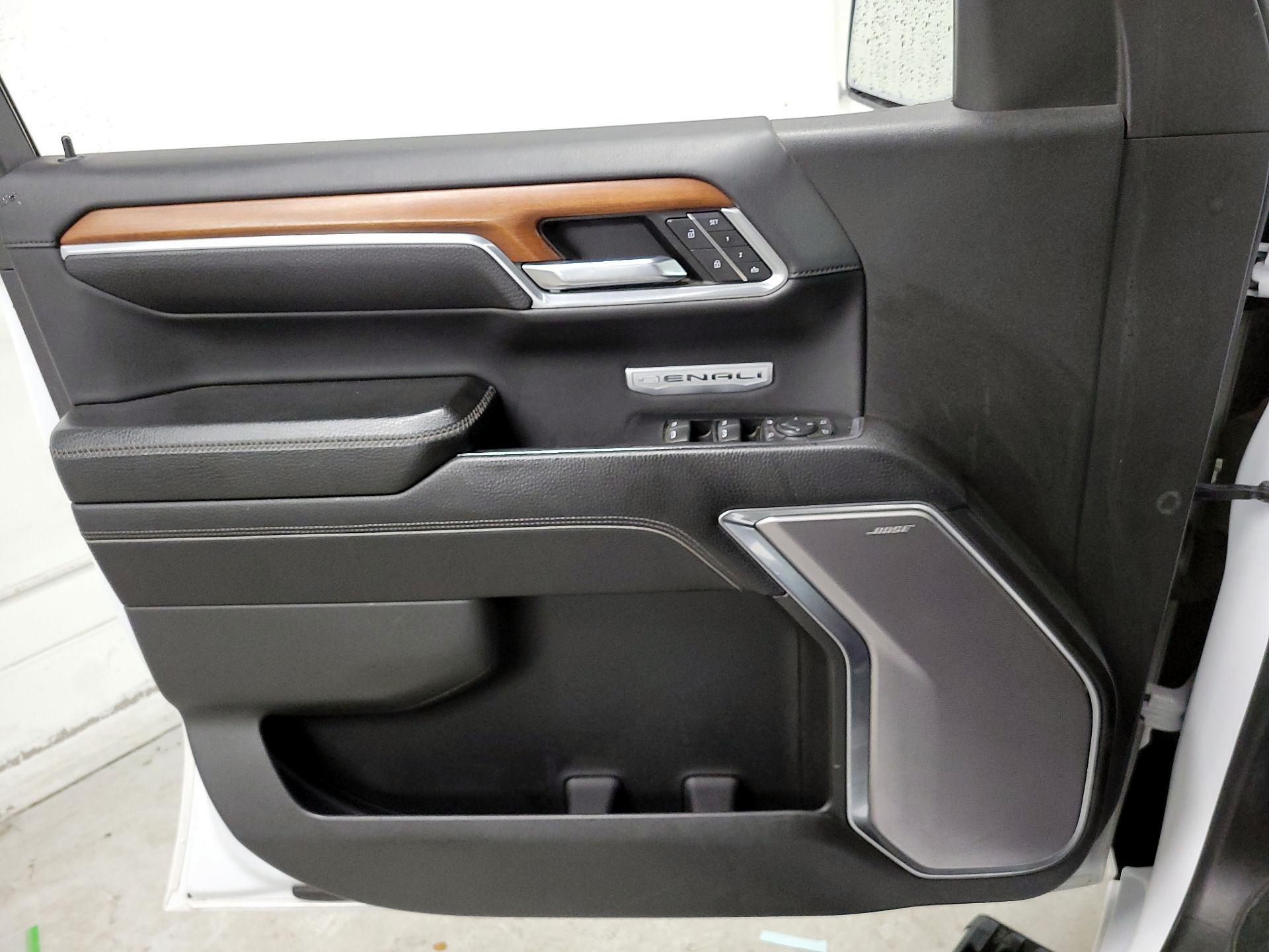 Thumbnail: 2022 GMC Sierra 1500 - 12