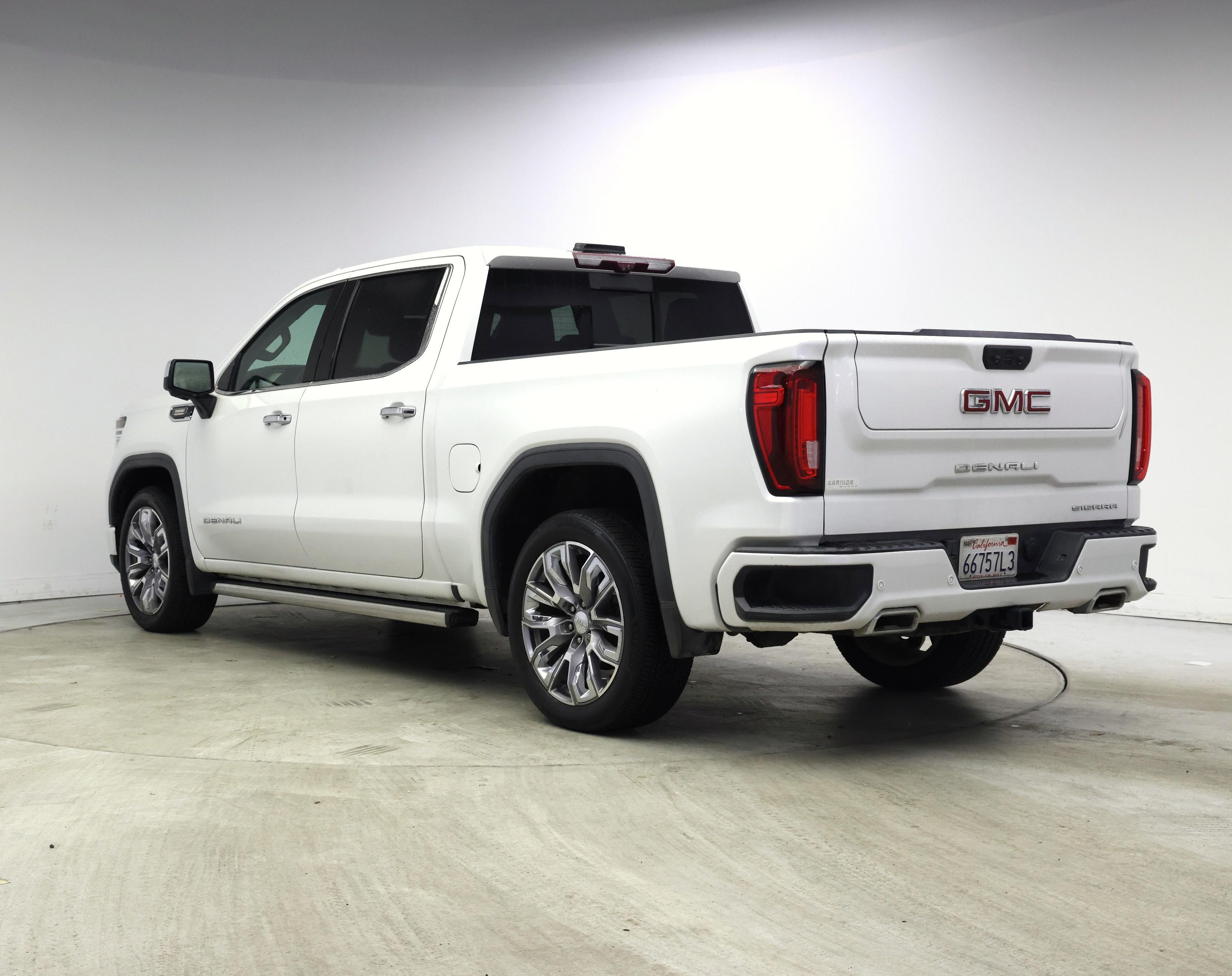 Thumbnail: 2022 GMC Sierra 1500 - 2