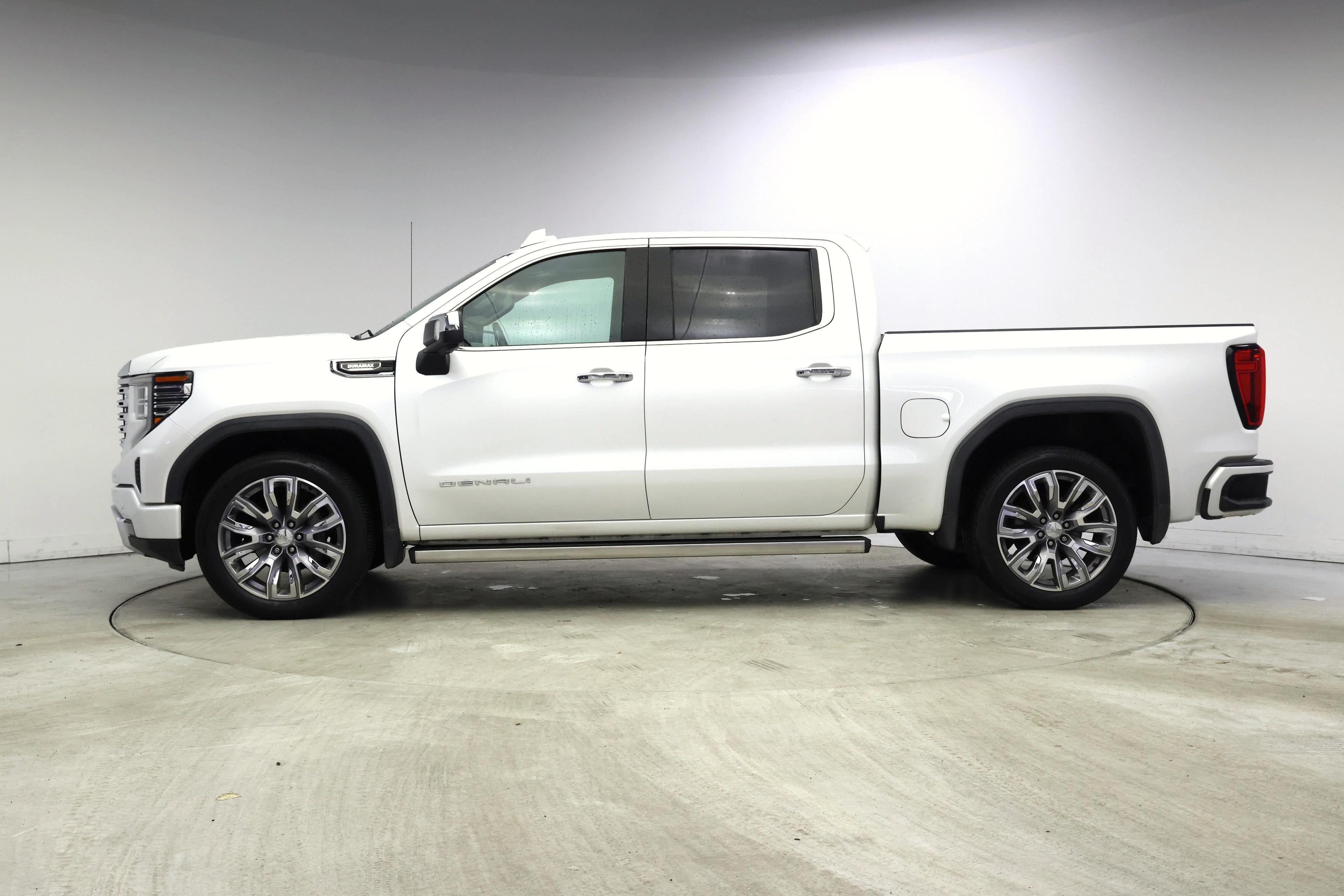 Thumbnail: 2022 GMC Sierra 1500 - 3