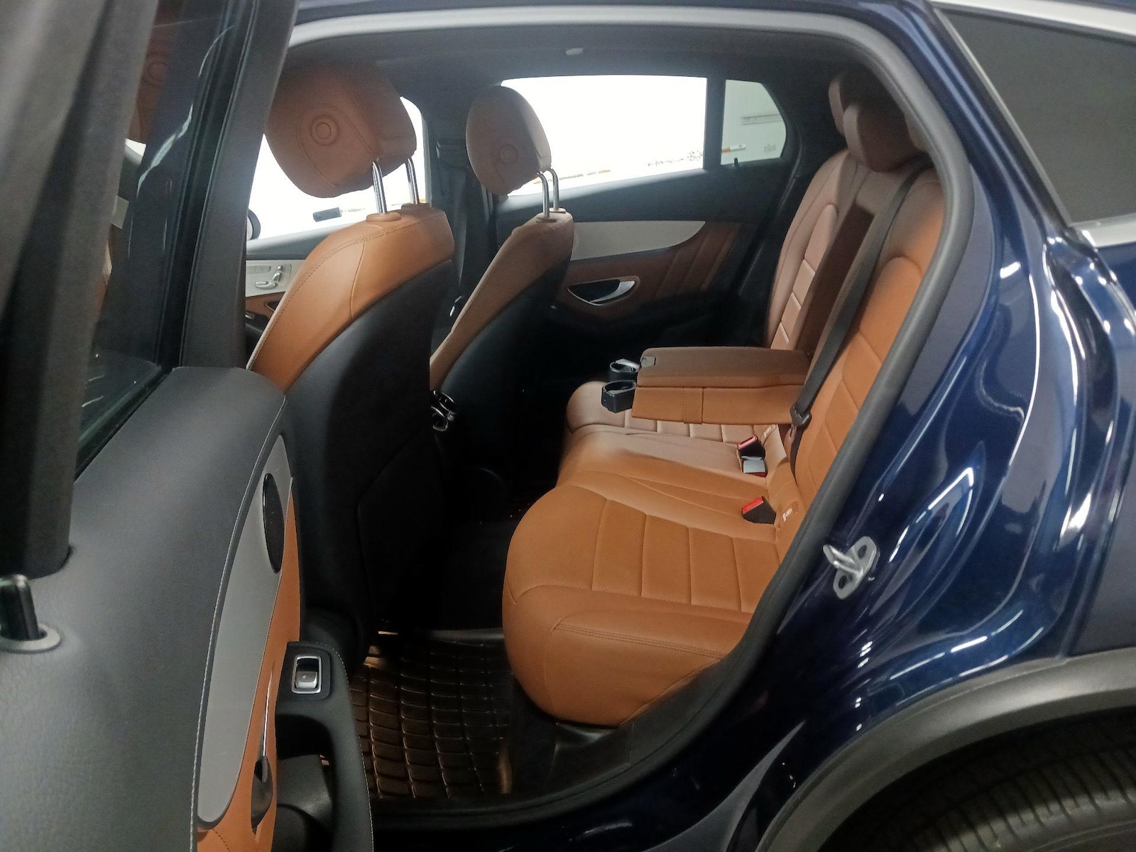2022 Mercedes-Benz GLC Coupe GLC300 - Photo 18