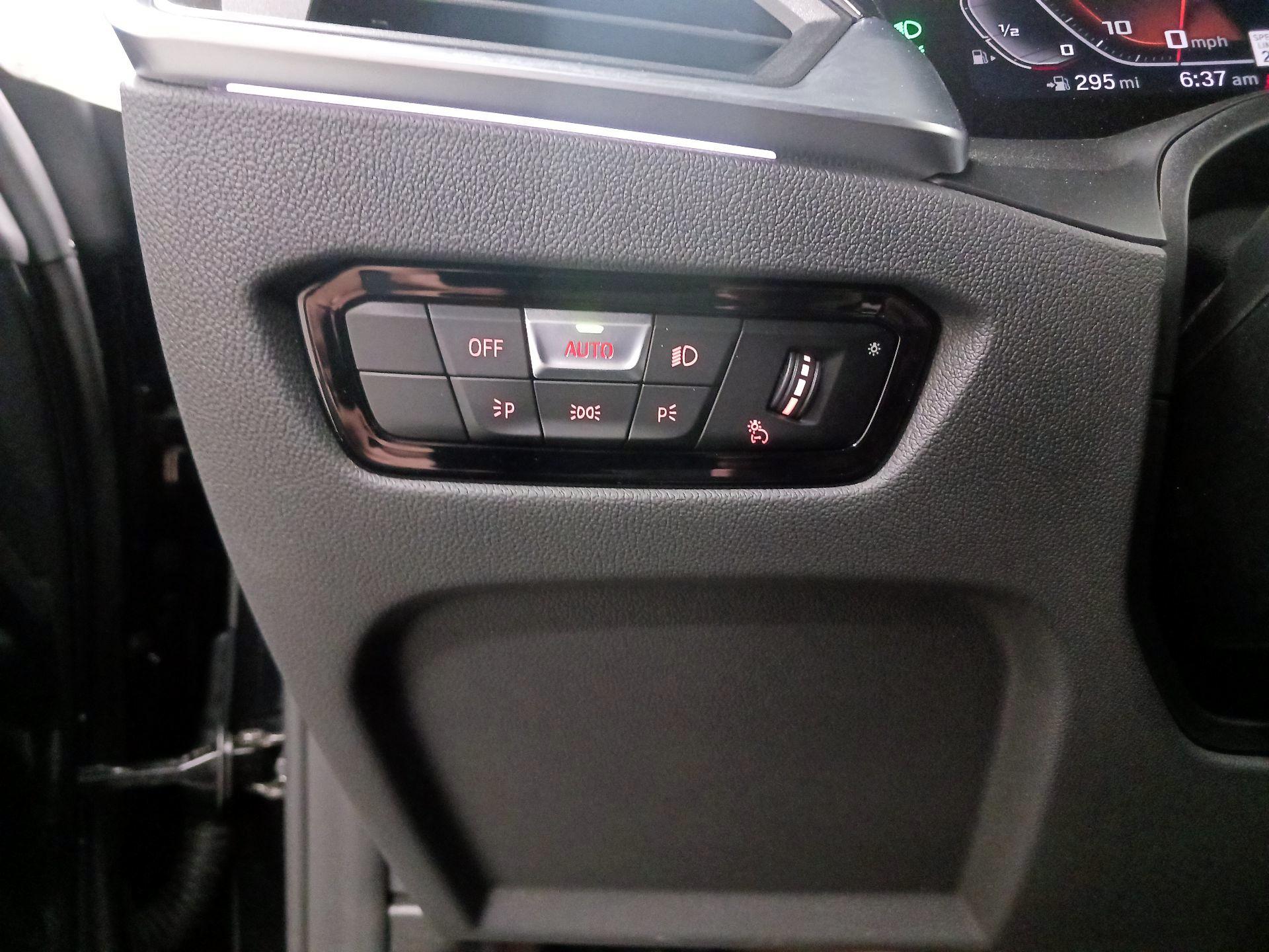 Thumbnail: 2023 BMW 4 Series - 13