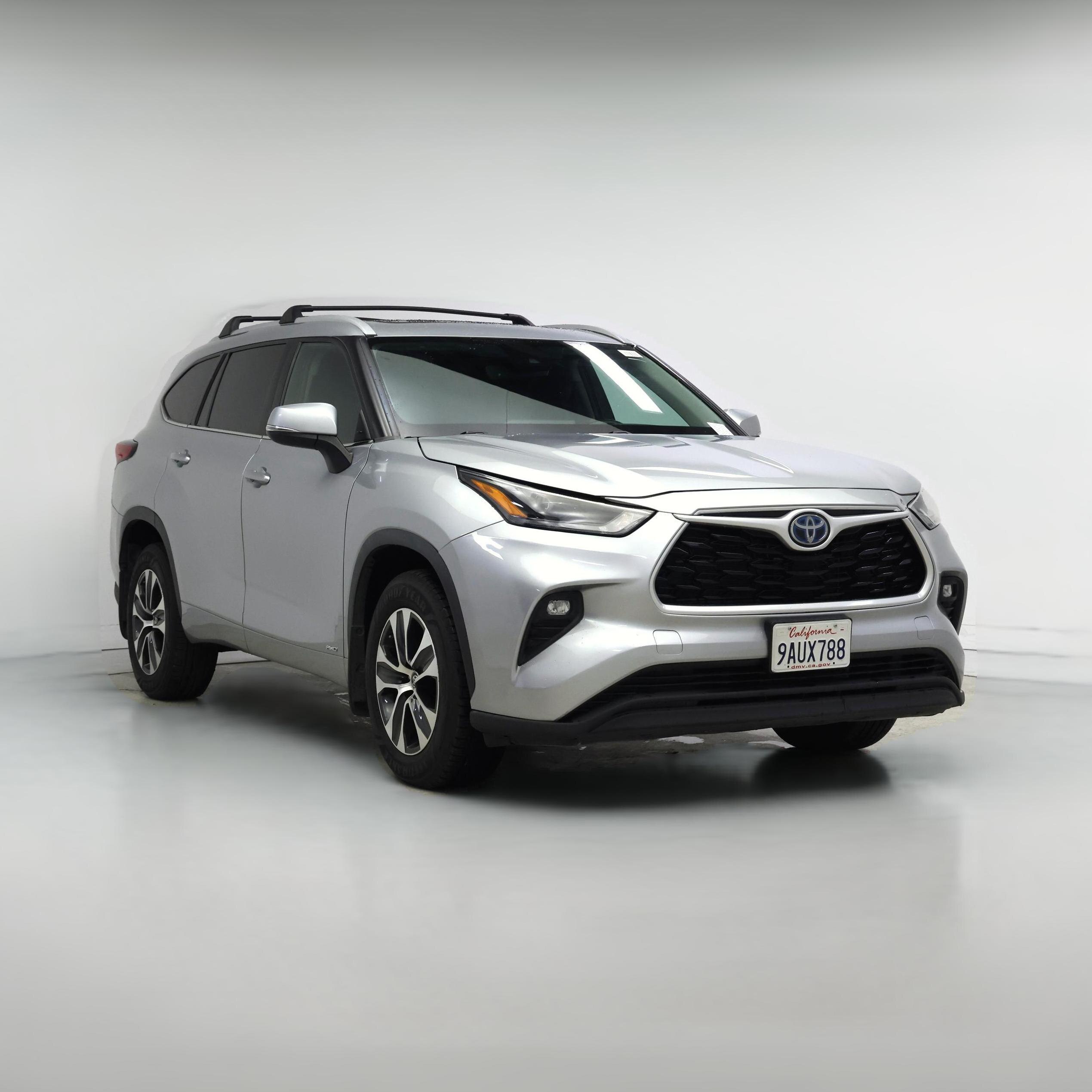 Thumbnail: 2022 Toyota Highlander - 1