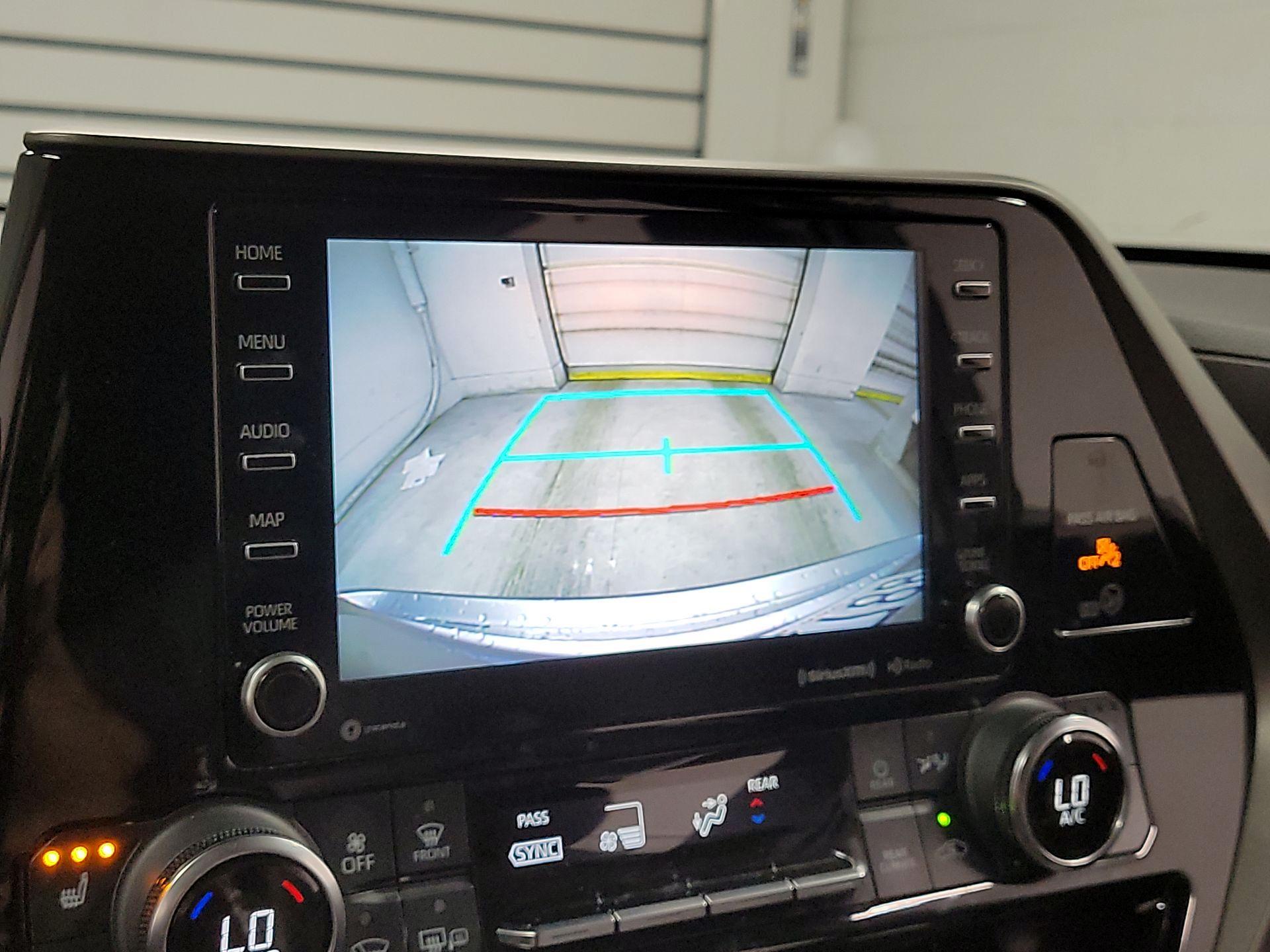 Thumbnail: 2022 Toyota Highlander - 13