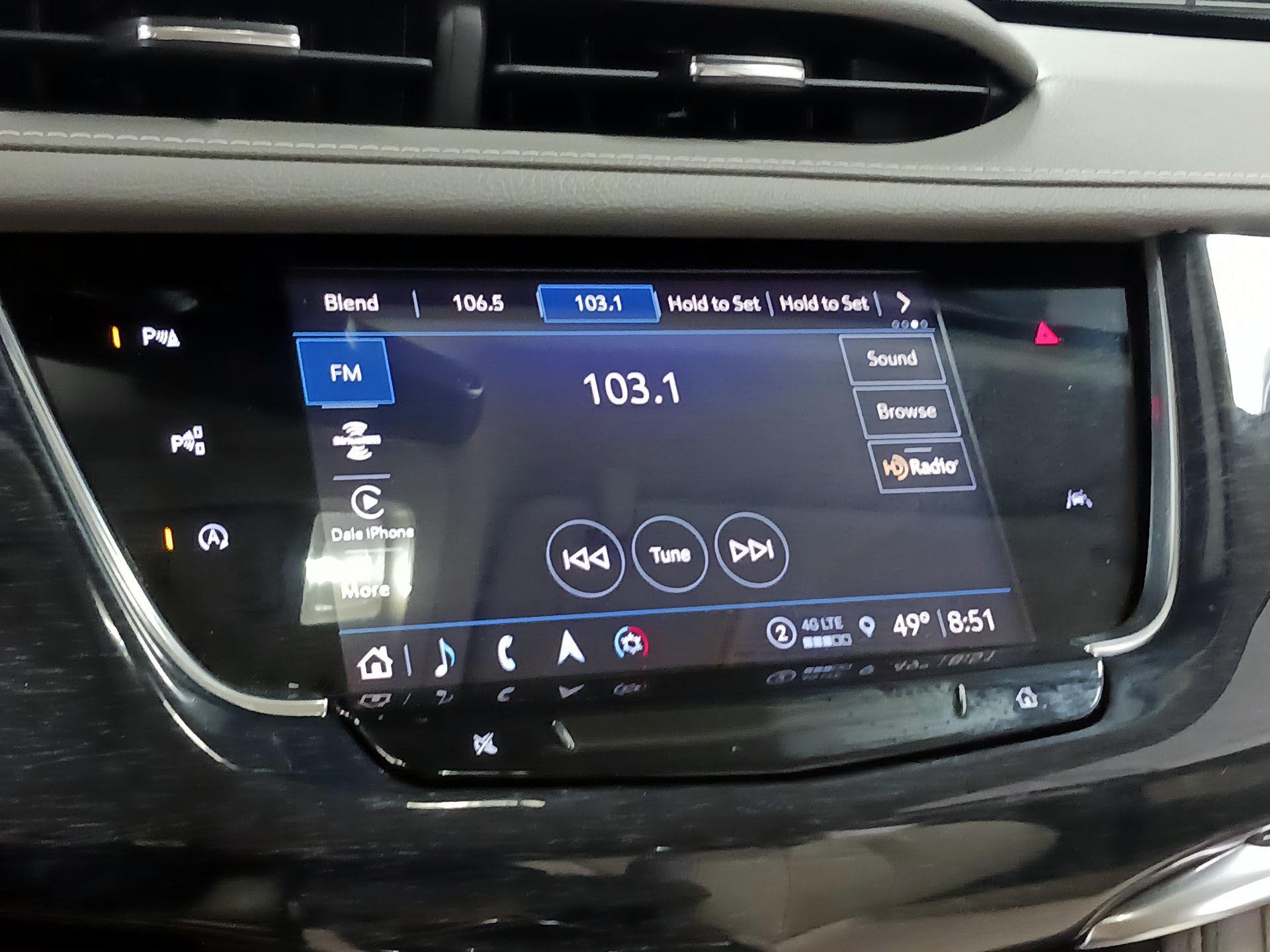 Thumbnail: 2023 Cadillac XT6 - 15