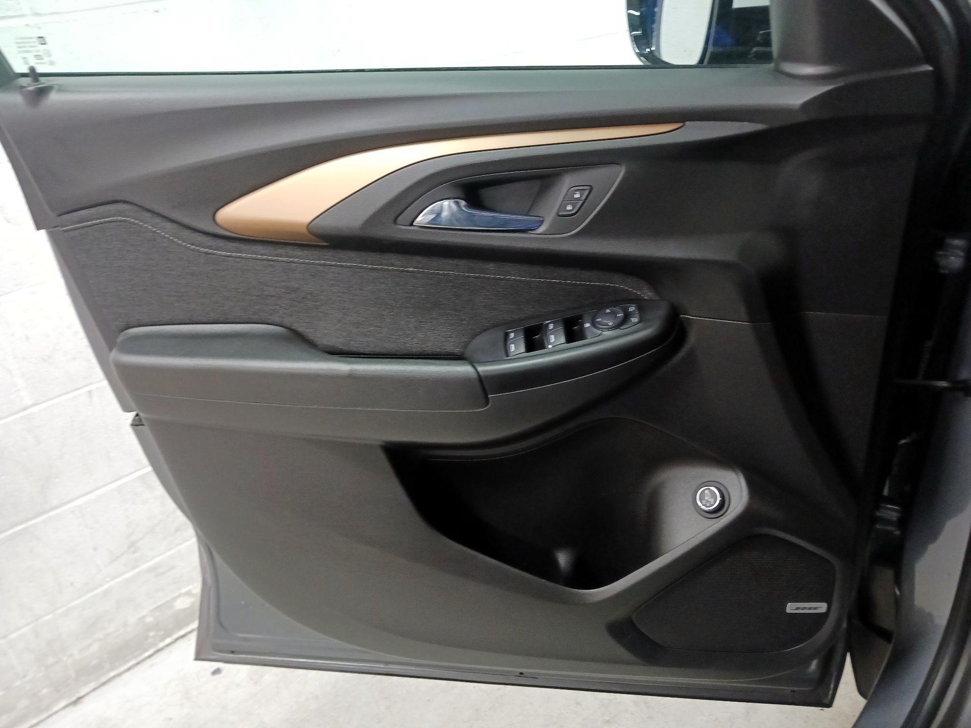 Thumbnail: 2021 Chevrolet TrailBlazer - 12