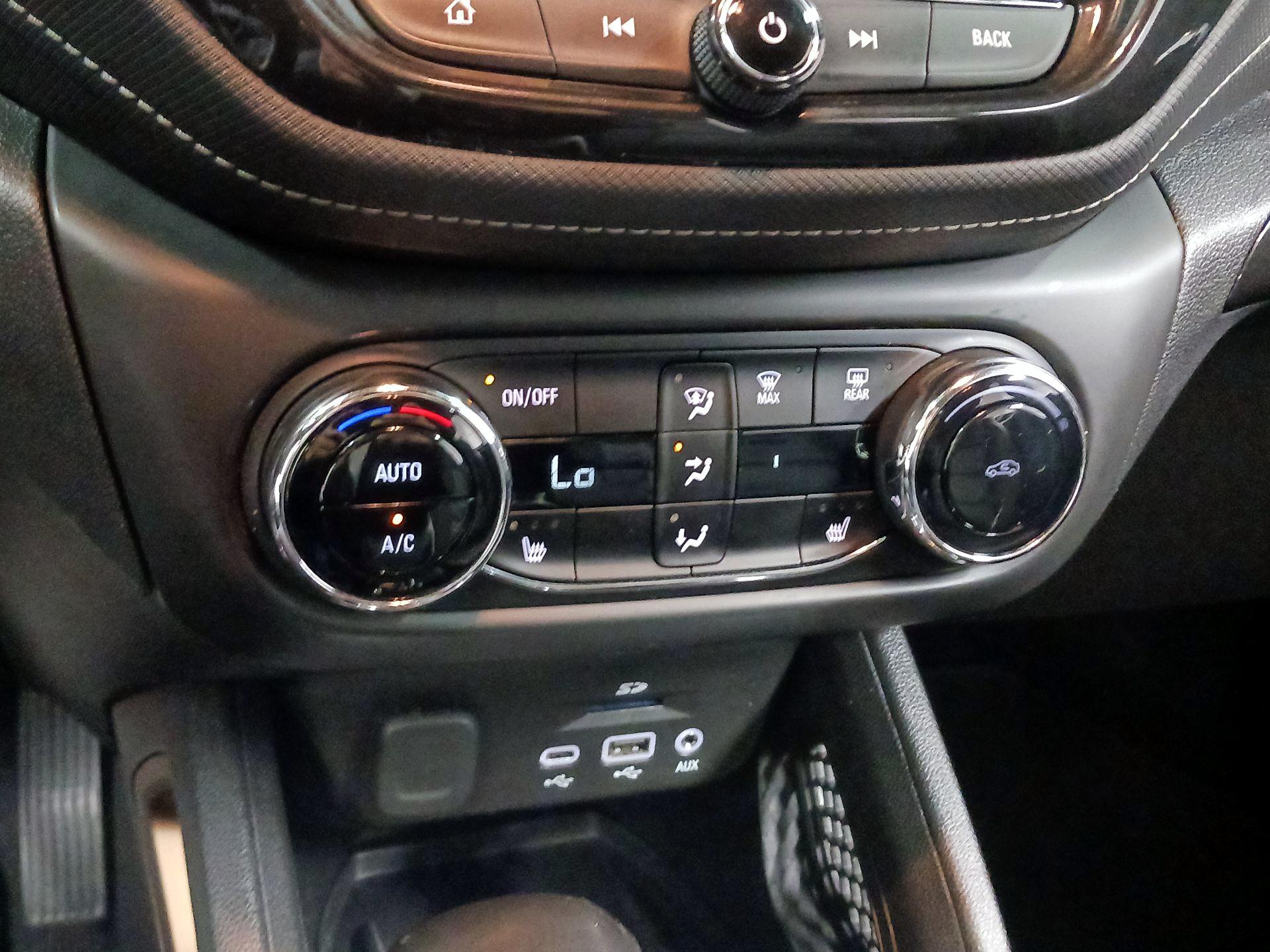 Thumbnail: 2021 Chevrolet TrailBlazer - 15