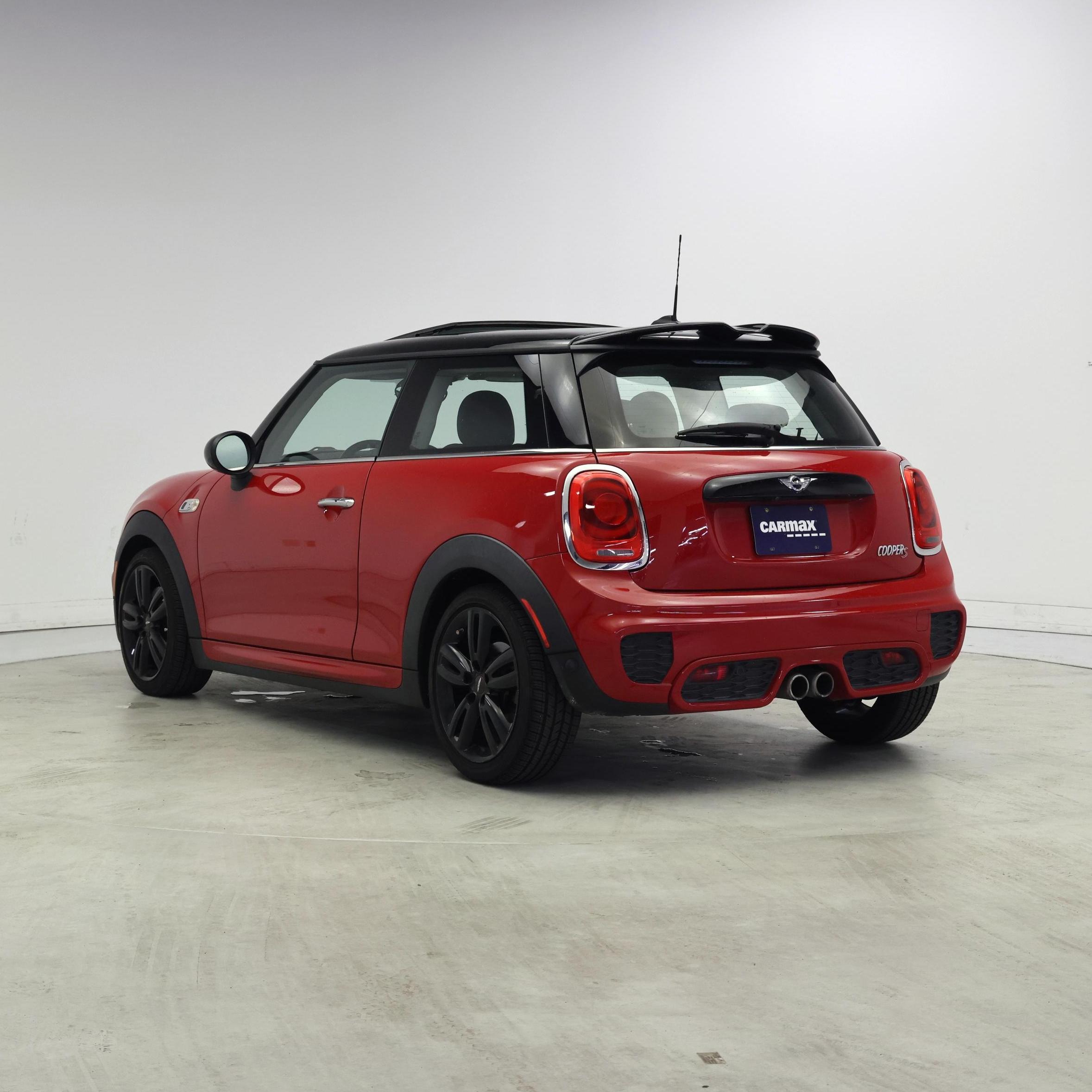 Thumbnail: 2018 MINI Cooper Hardtop - 2