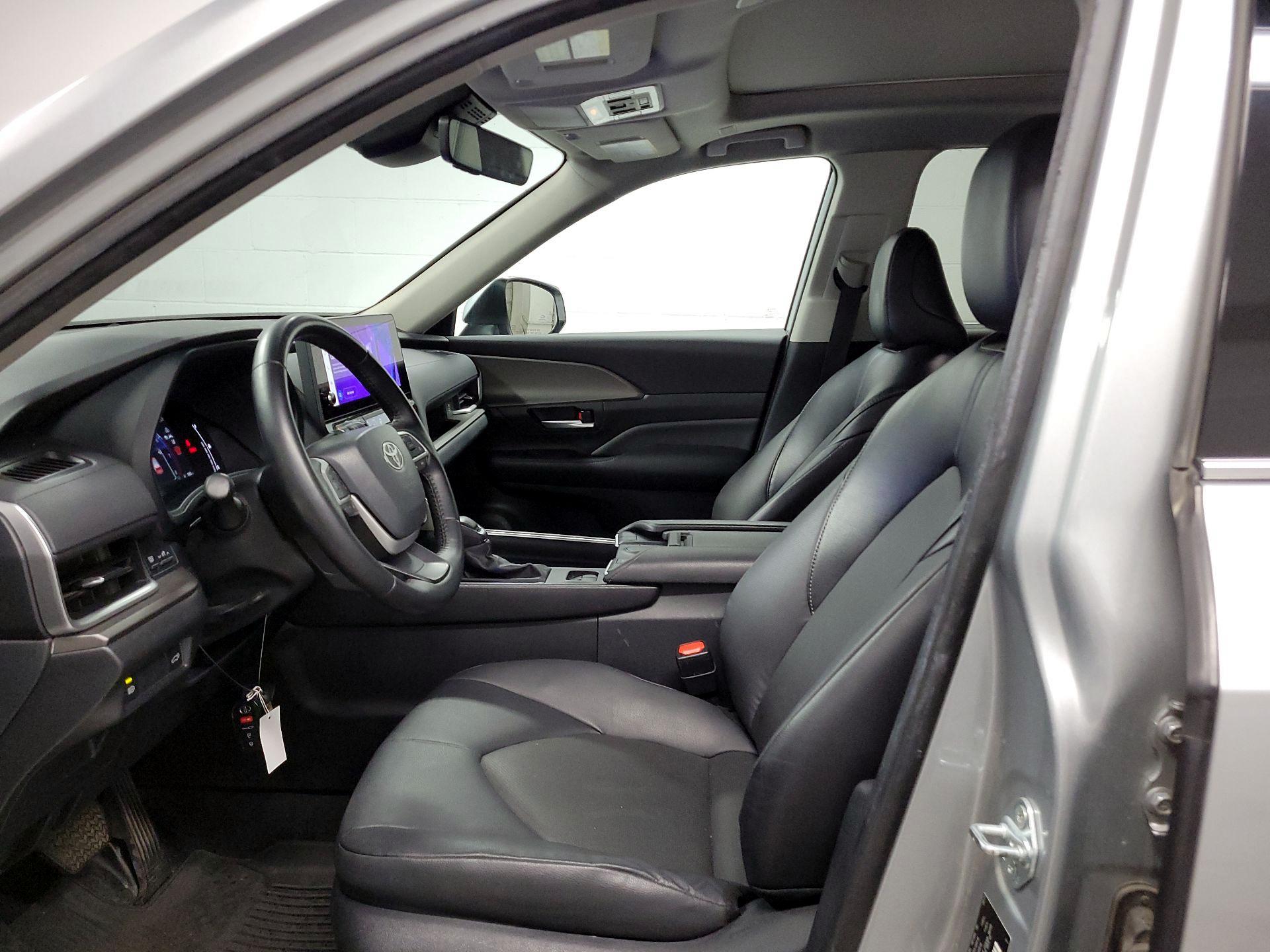 Thumbnail: 2024 Toyota Grand Highlander - 11