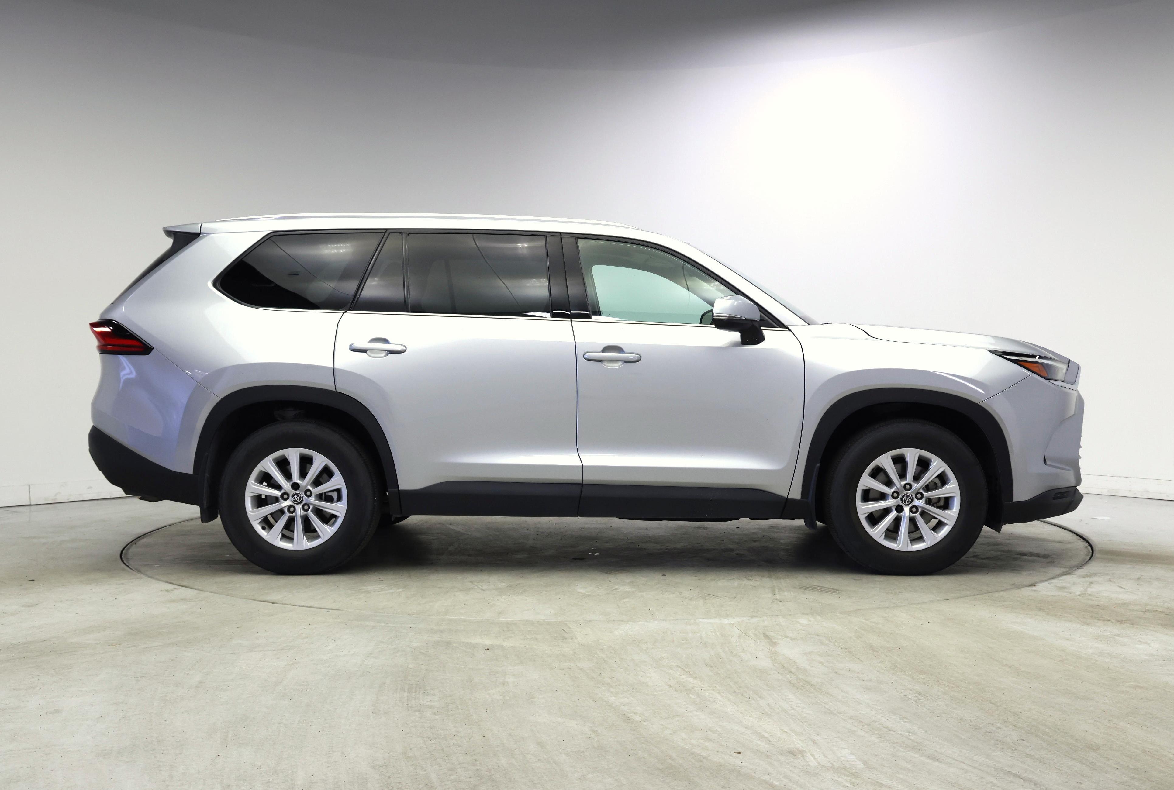 Thumbnail: 2024 Toyota Grand Highlander - 7