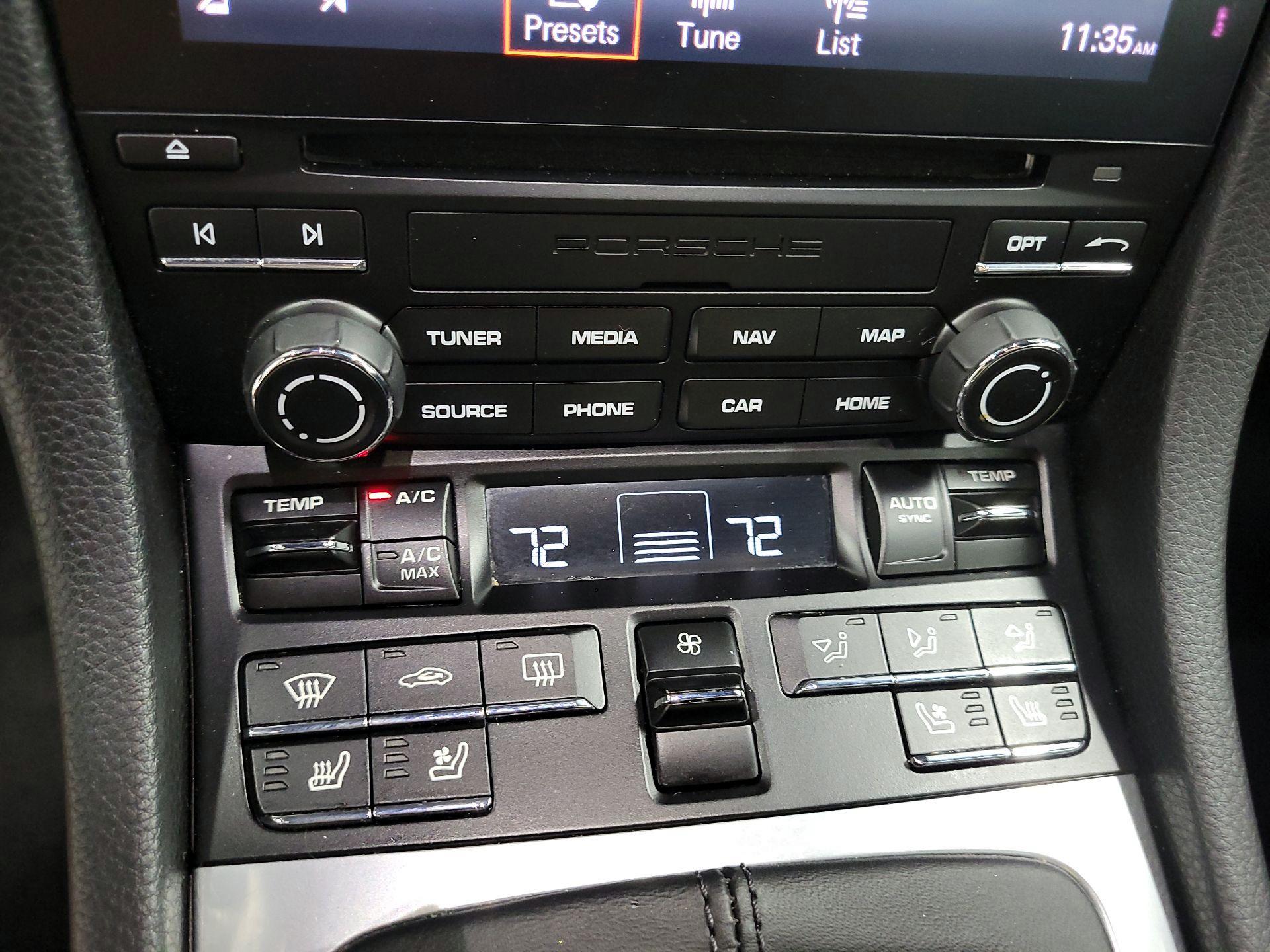 Thumbnail: 2021 Porsche 718 Cayman - 14