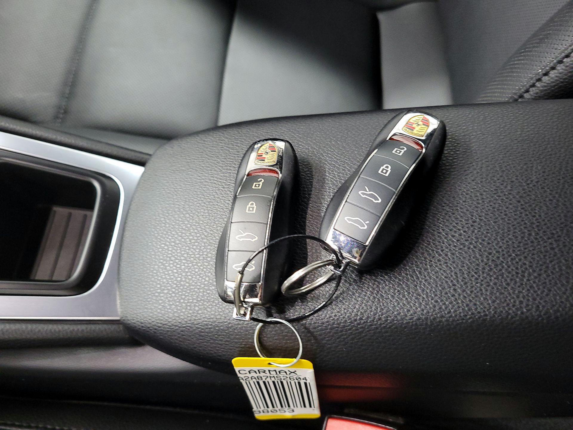 Thumbnail: 2021 Porsche 718 Cayman - 18