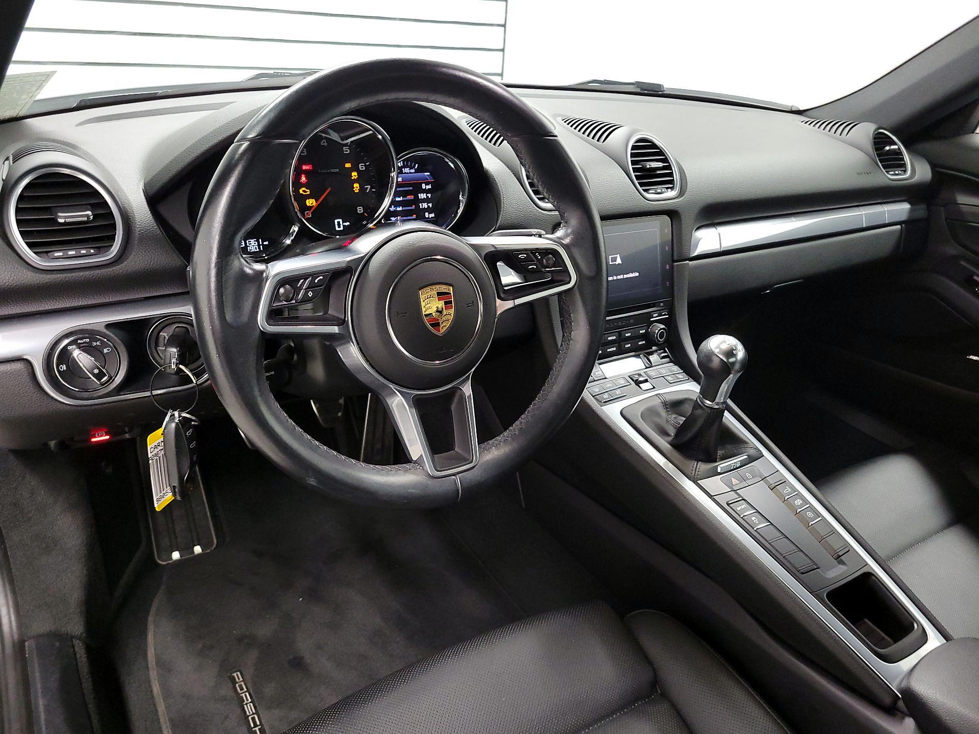 Thumbnail: 2021 Porsche 718 Cayman - 8