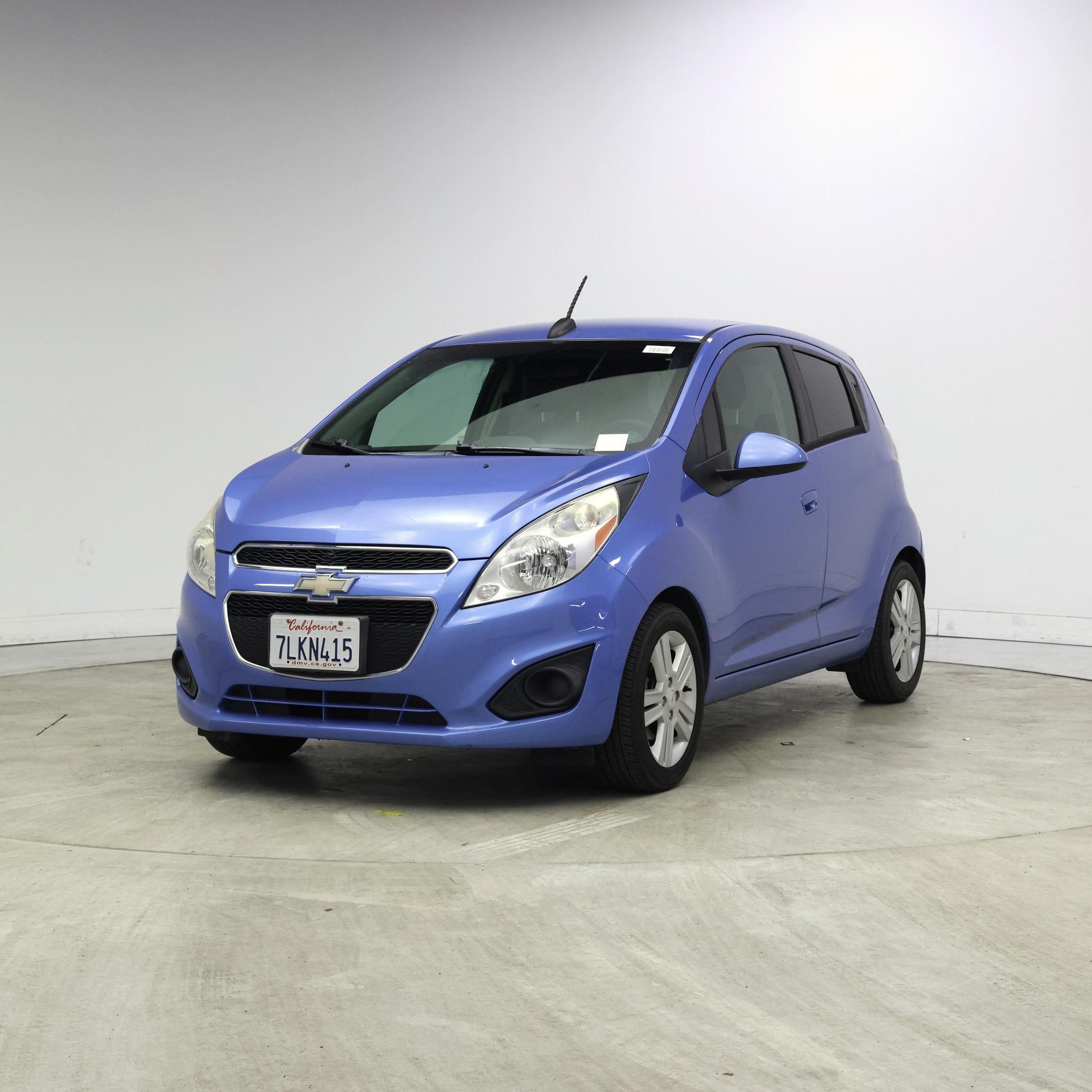 Thumbnail: 2015 Chevrolet Spark - 4
