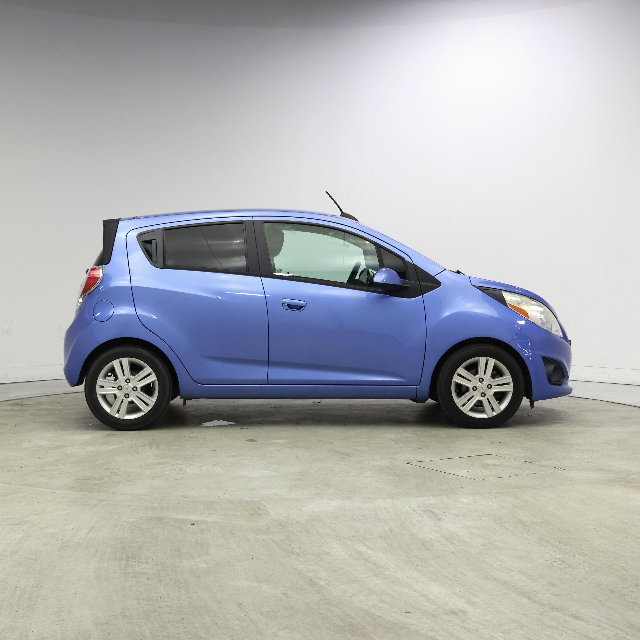 Thumbnail: 2015 Chevrolet Spark - 7