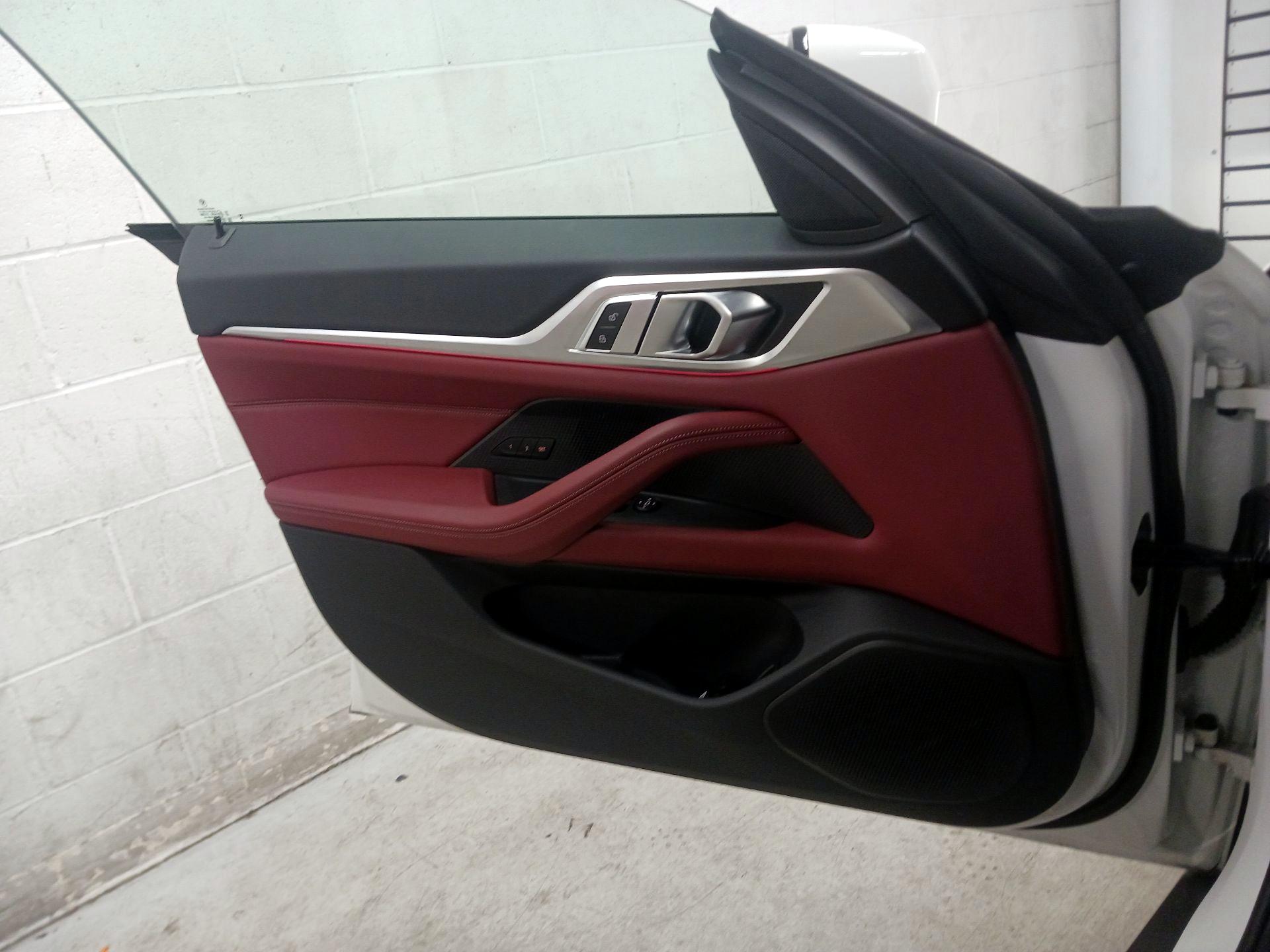 Thumbnail: 2023 BMW i4 - 12