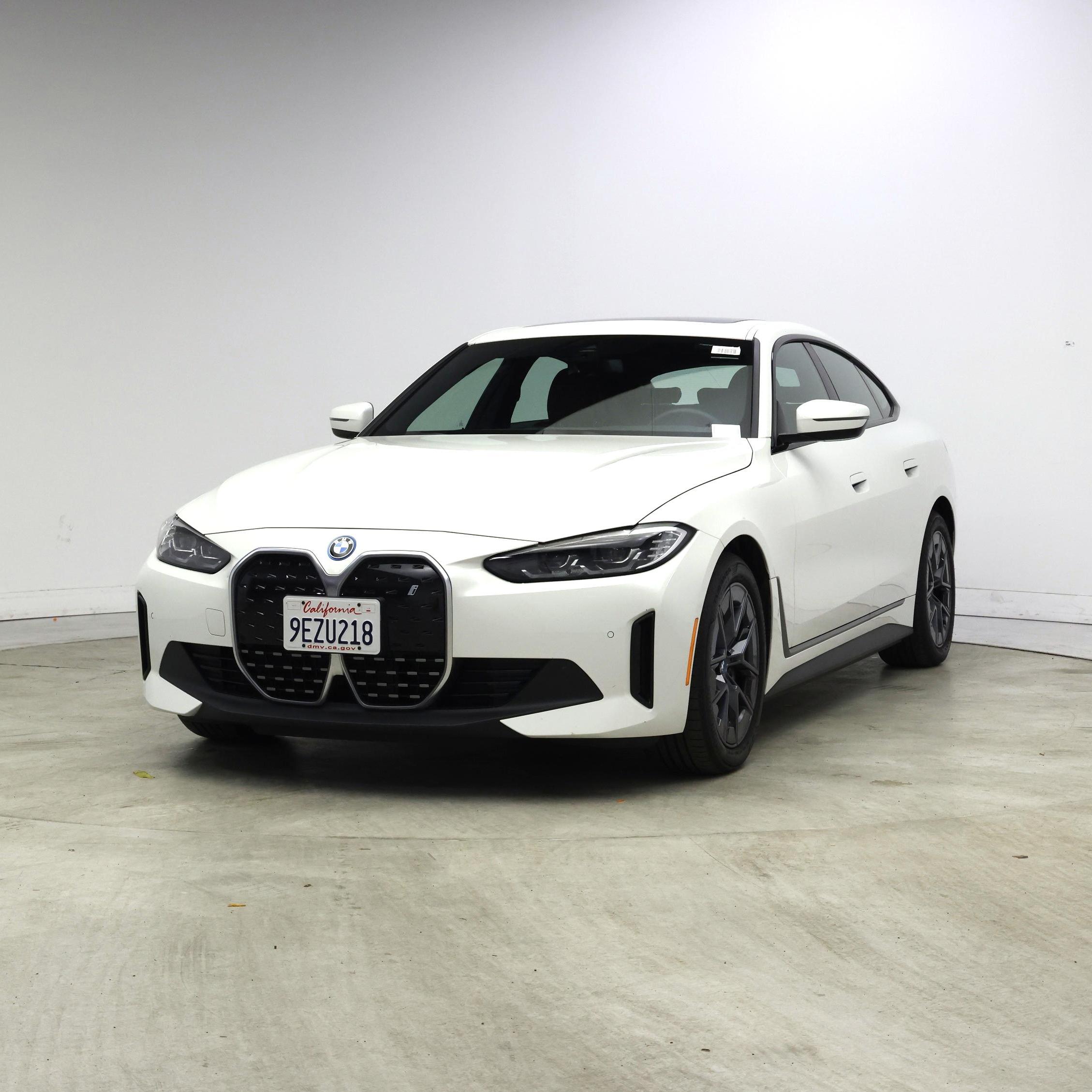 Thumbnail: 2023 BMW i4 - 4