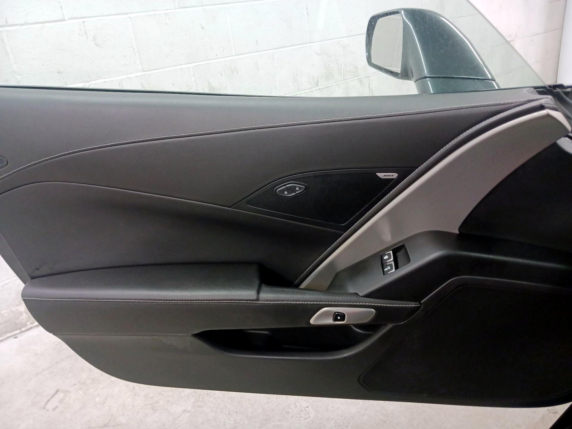 Thumbnail: 2017 Chevrolet Corvette - 12